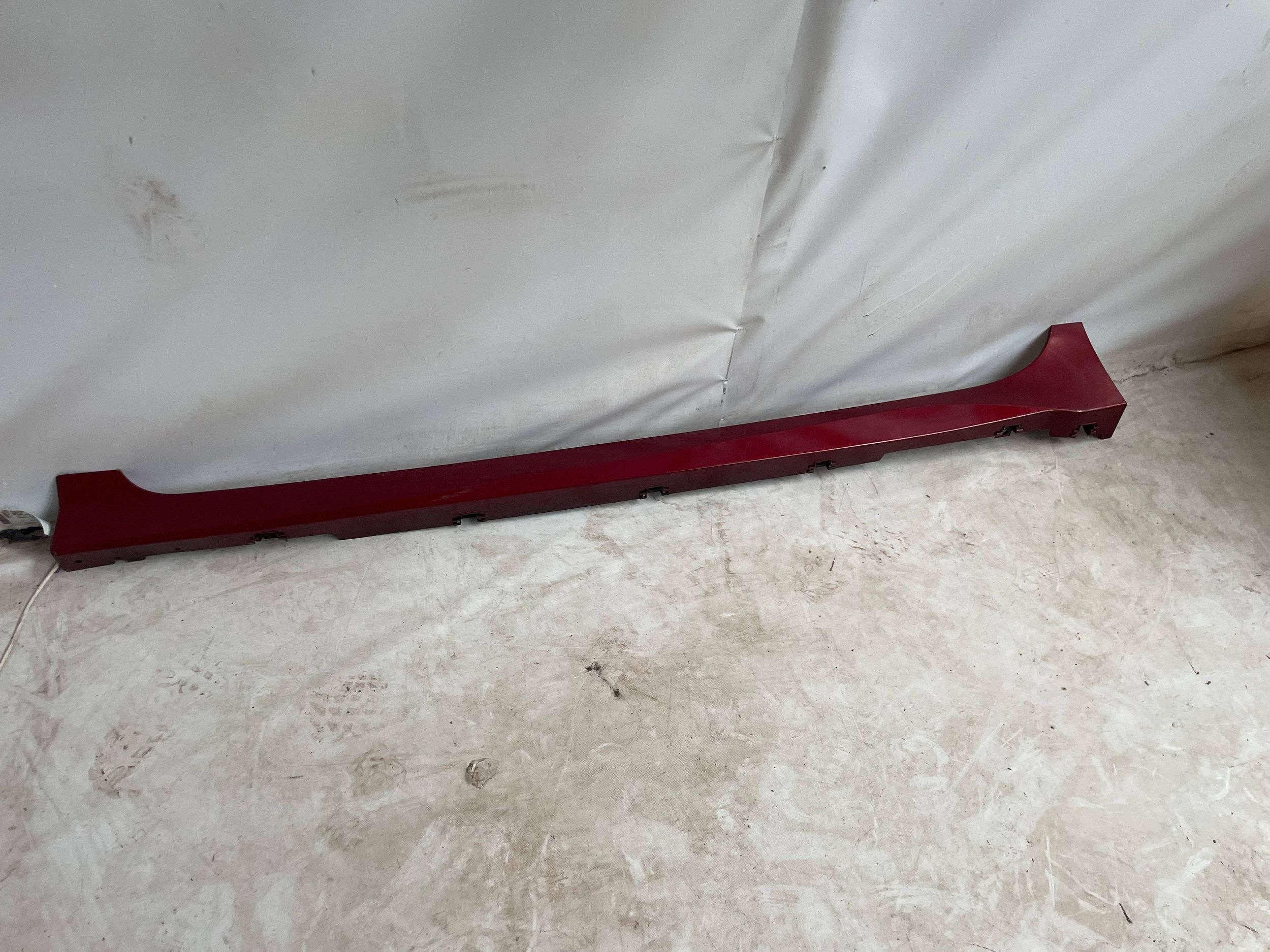 cap threshold NISSAN LEAF II (ZE1) 768515SA0B @M