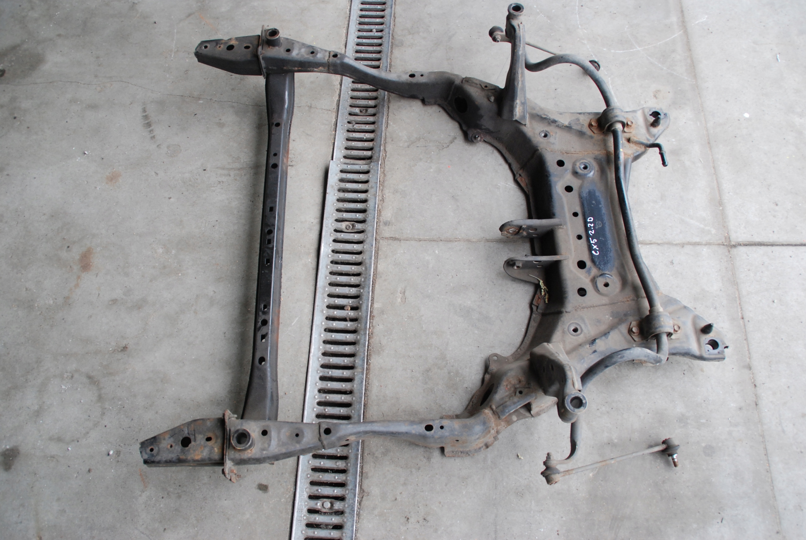 CX-5 CX5 SANKI PRZÓD 2.2 D MANUAL 13R Typ samochodu Samochody osobowe