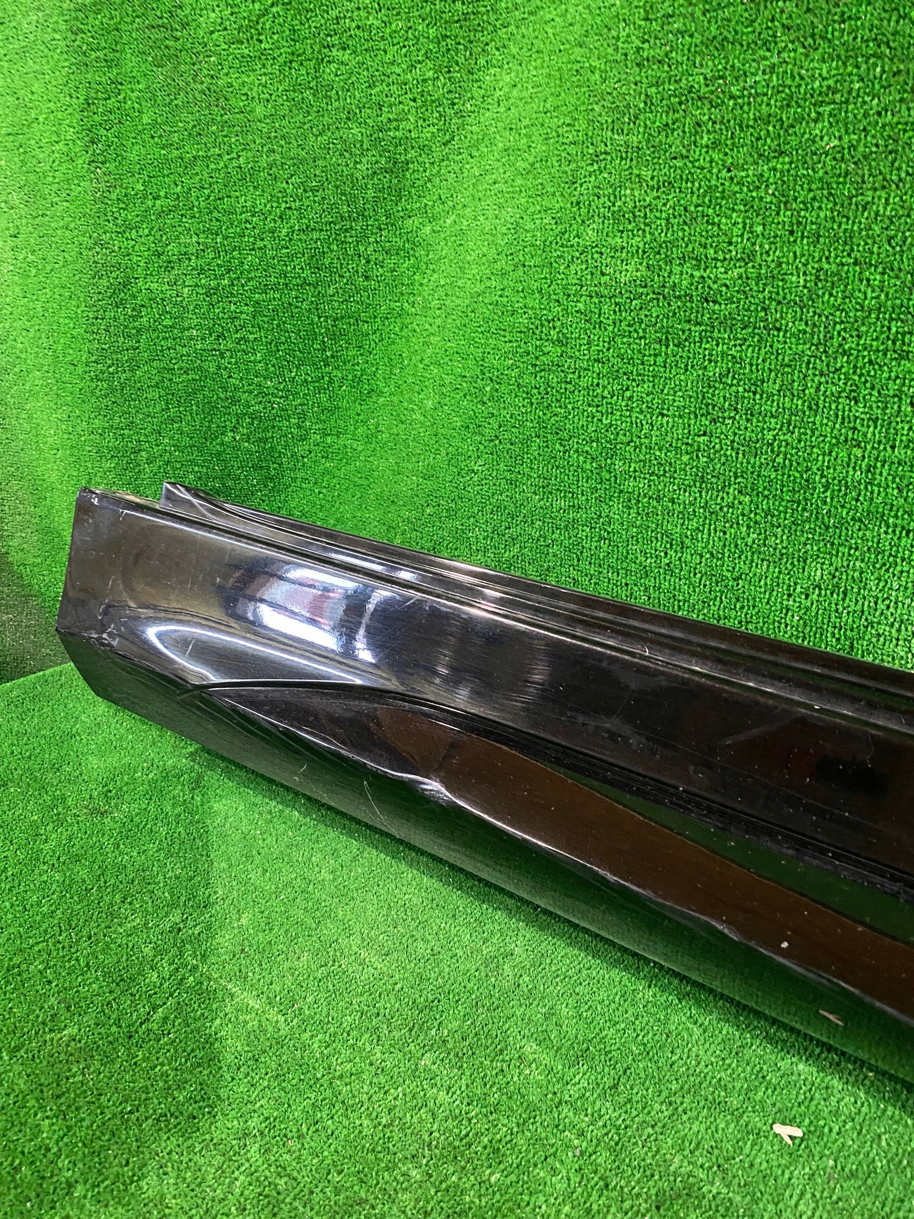 moulding threshold right MERCEDES W167 GLE AMG