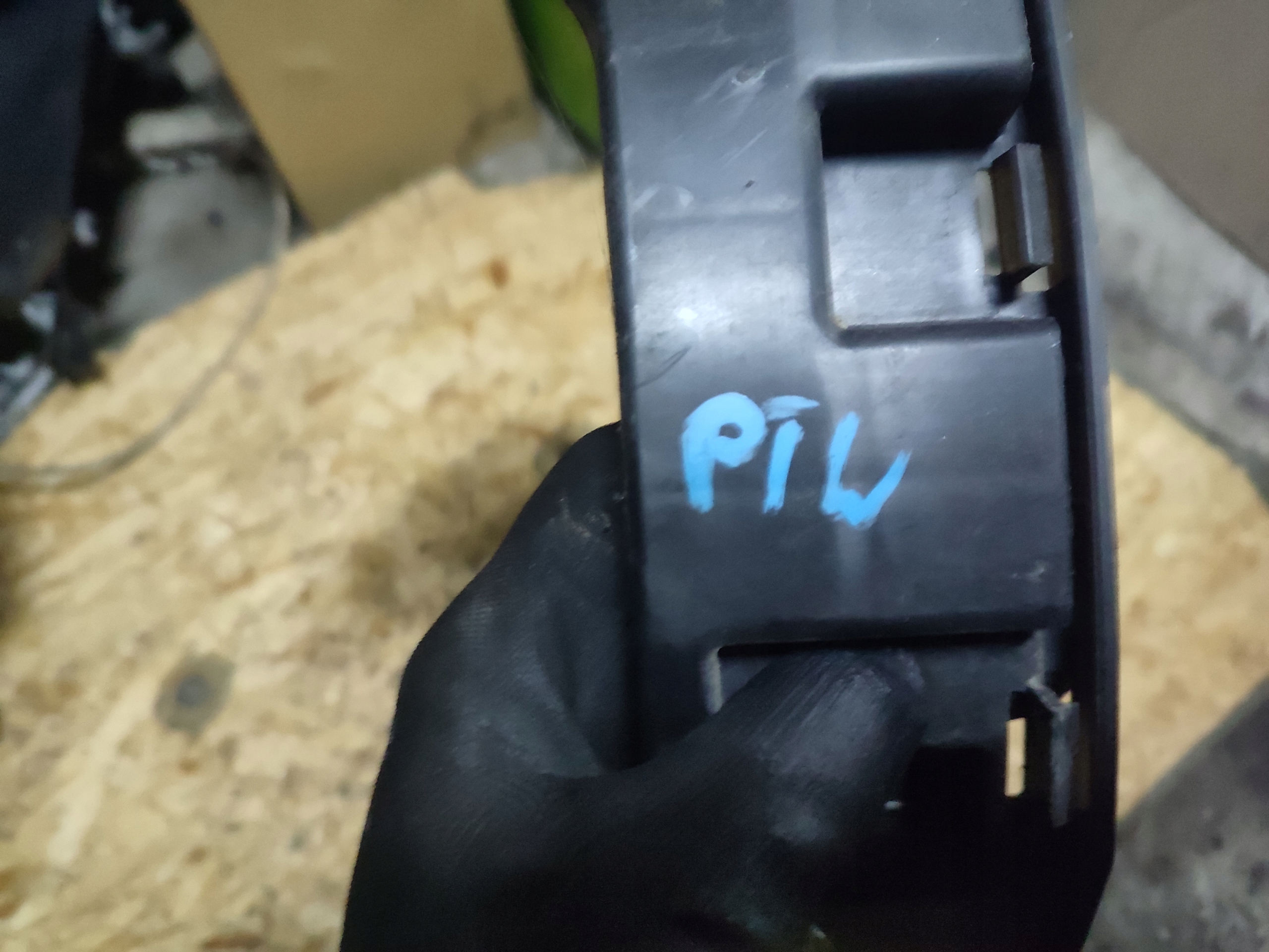 bumper bracket right rear part rear VOLVO S60 II - 30795055