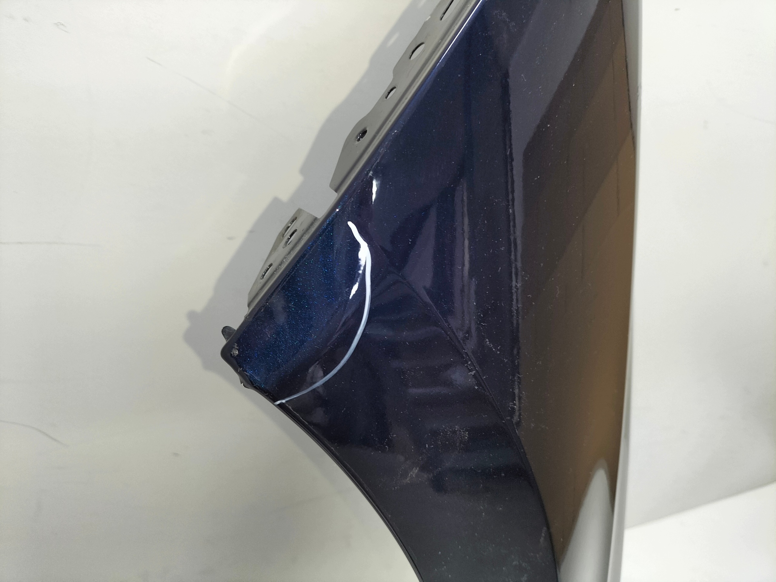 fender front front left BMW 7 G70 22