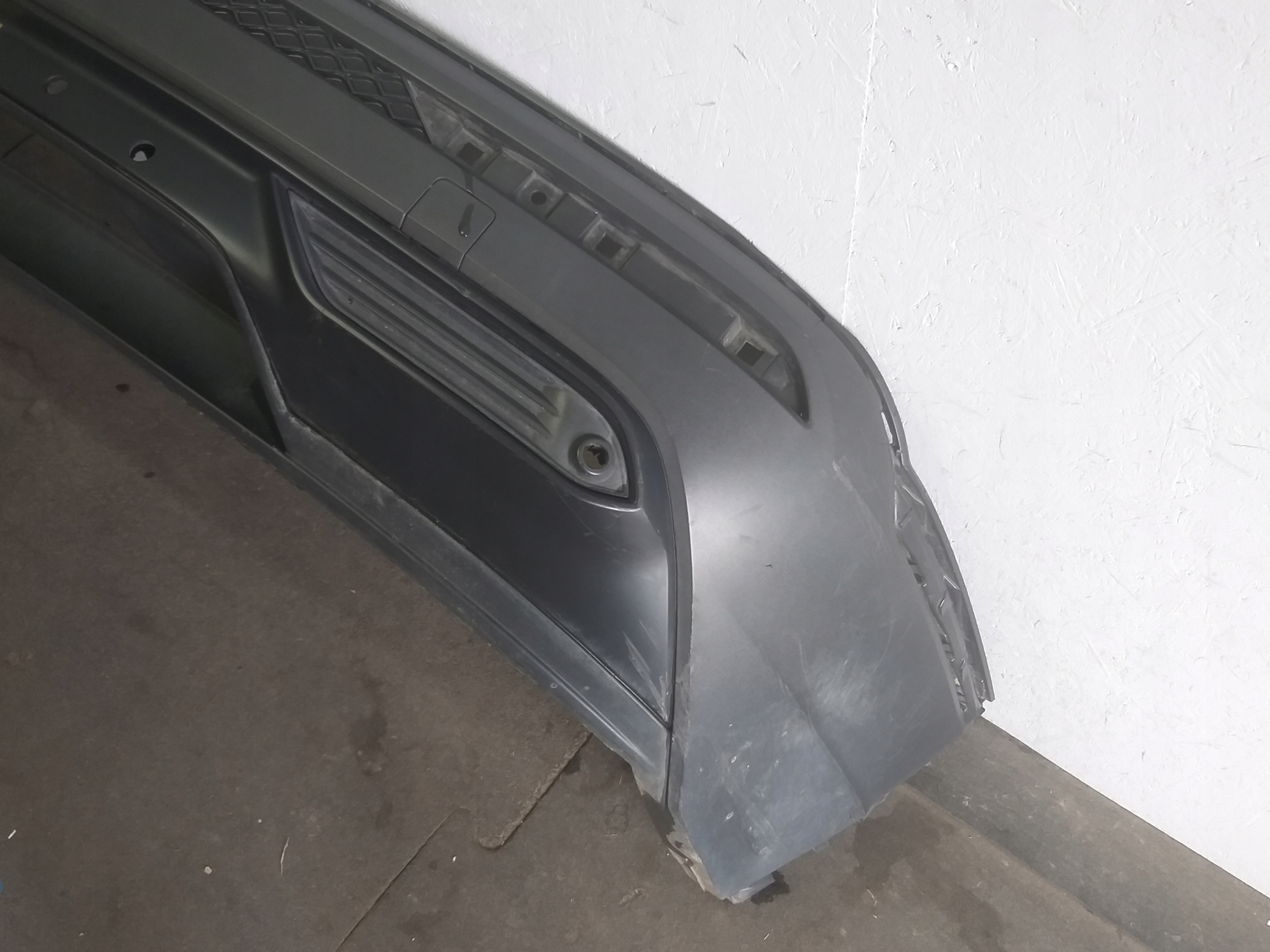 PARAURTI POSTERIORE SEAT TARRACO