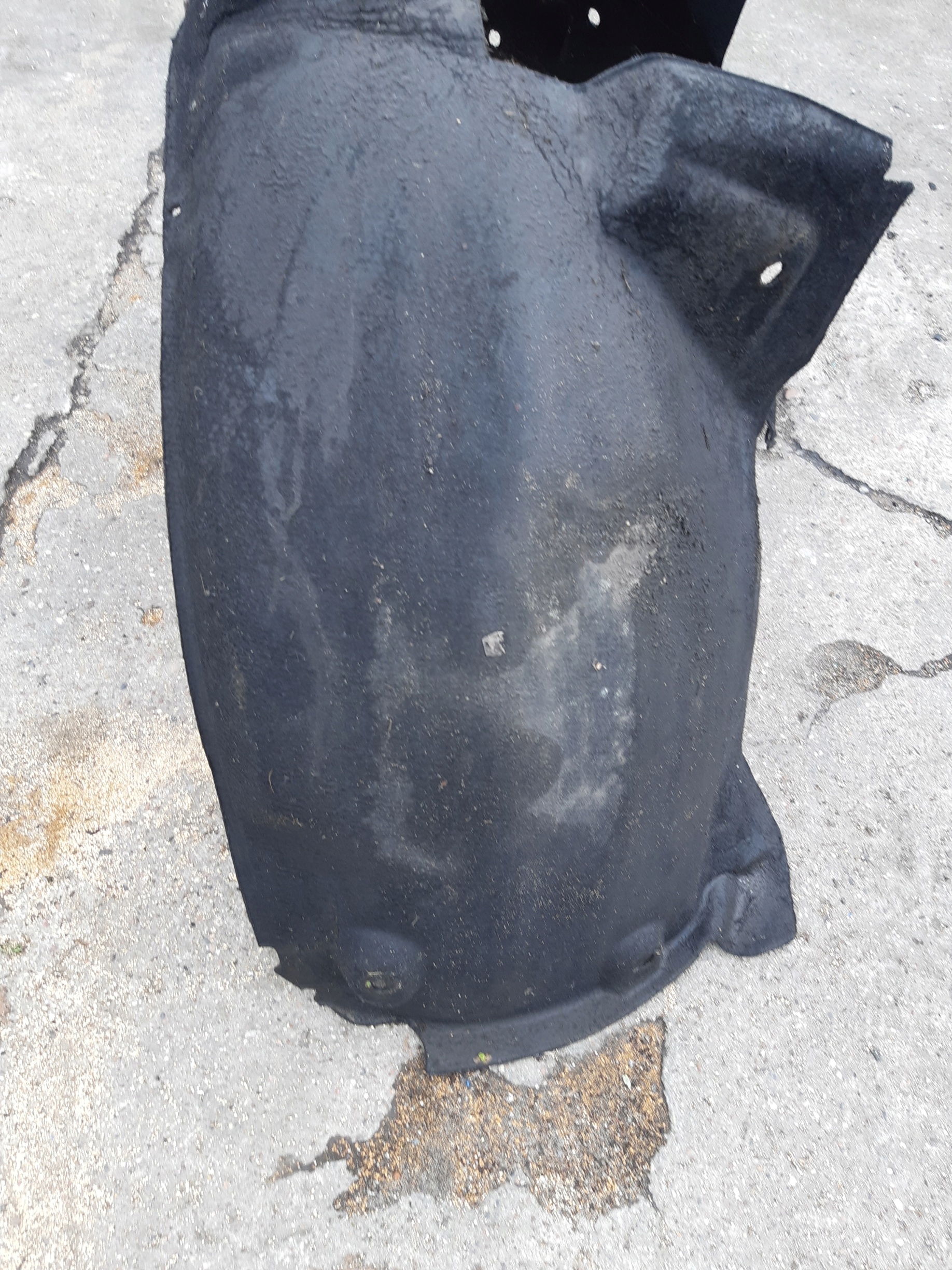 AUDI A4 B8 mudguard side left front