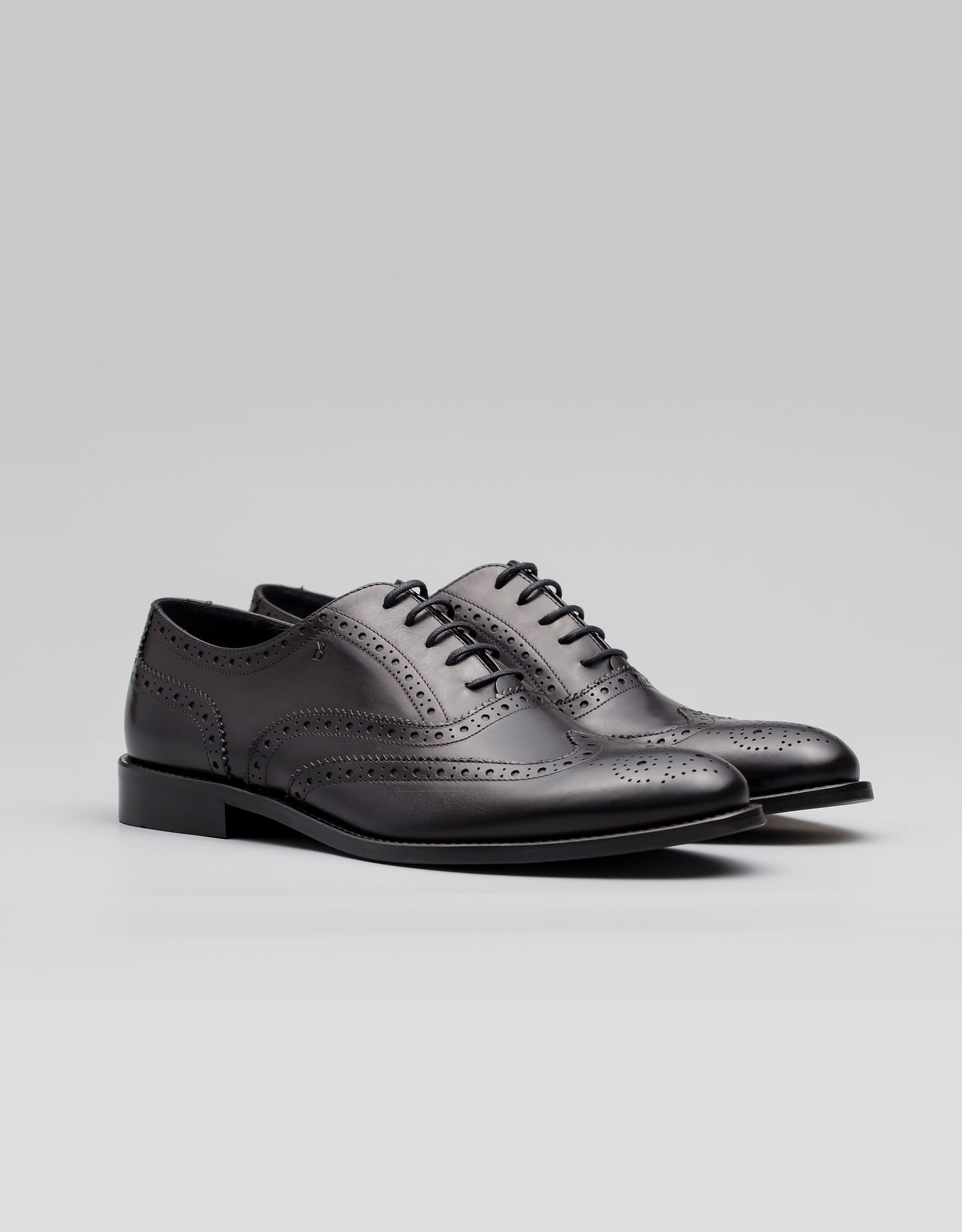 

Obuwie, buty męskie skórzane b003 czarny 44