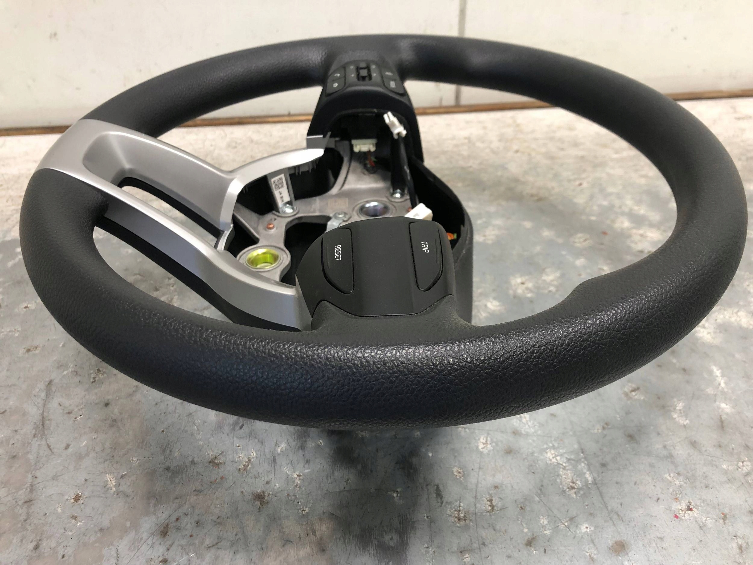 lenkrad PIANKA MULTIFUNKCJA KIA PICANTO III LADNA