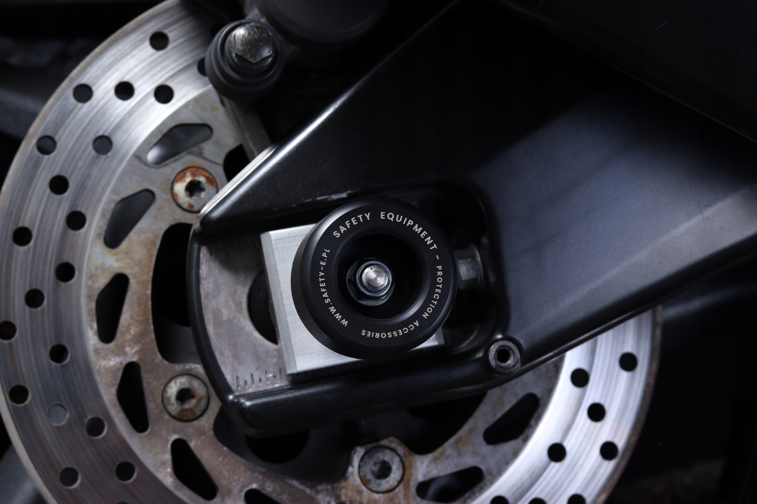 Yamaha FZ1/Fazer 2006-2016 - Crash pady SE koła T. EAN (GTIN) 5902560917093