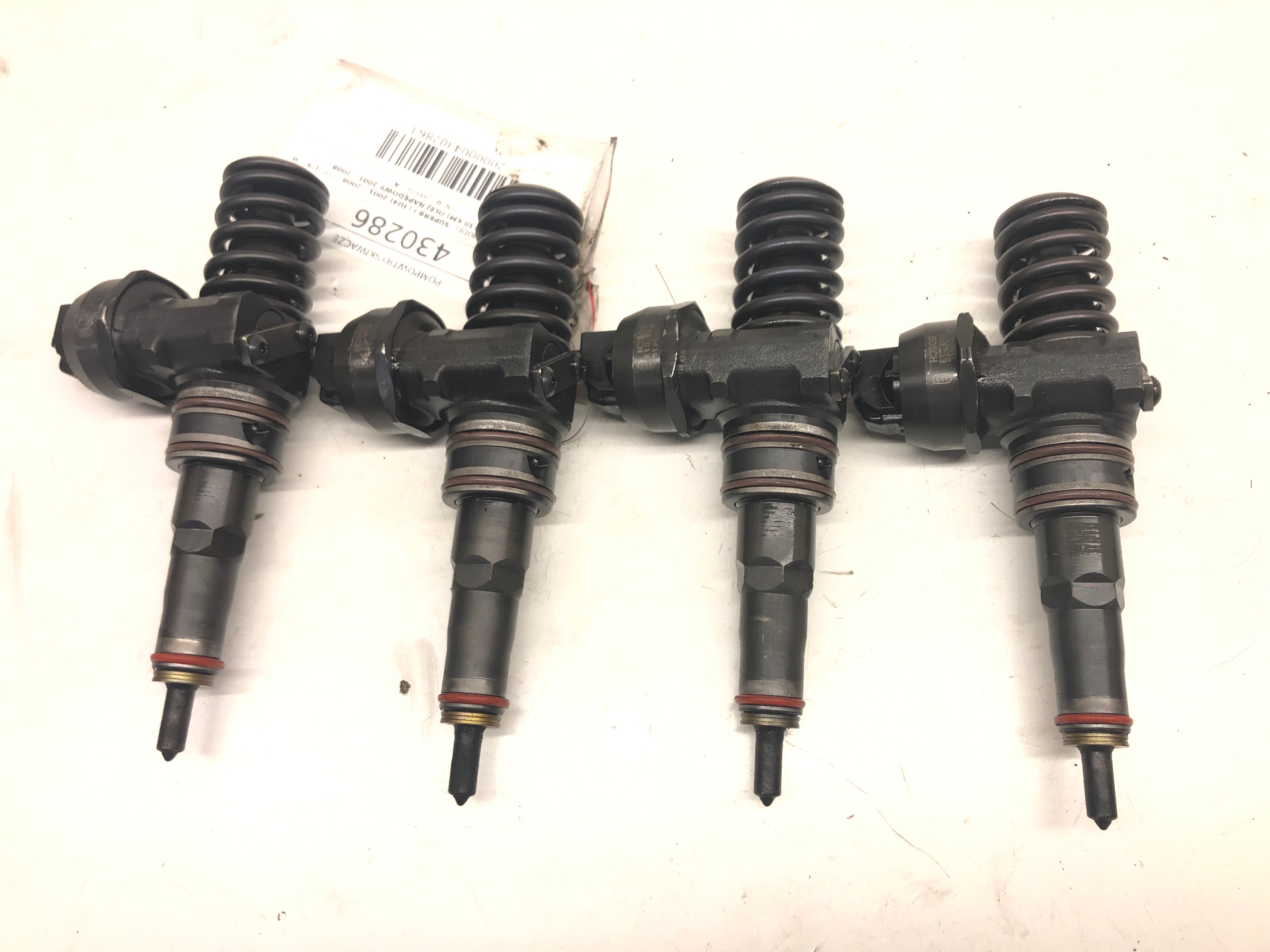 НАСОС-ФОРСУНКА SKODA SUPERB 1.9 TDI 0414720216