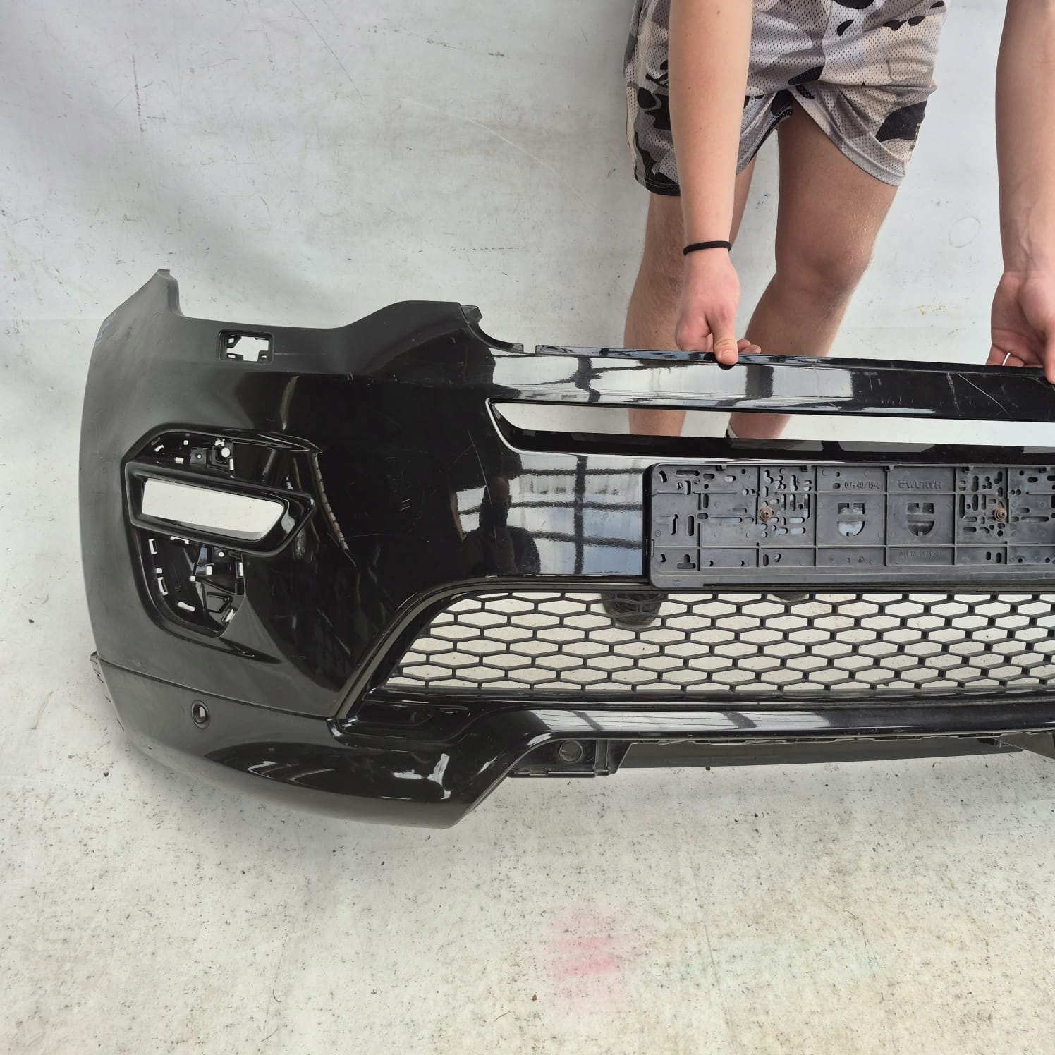 LAND ROVER DISCOVERY SPORT S DYNAMIC 14-19 bumper front front washer PDC