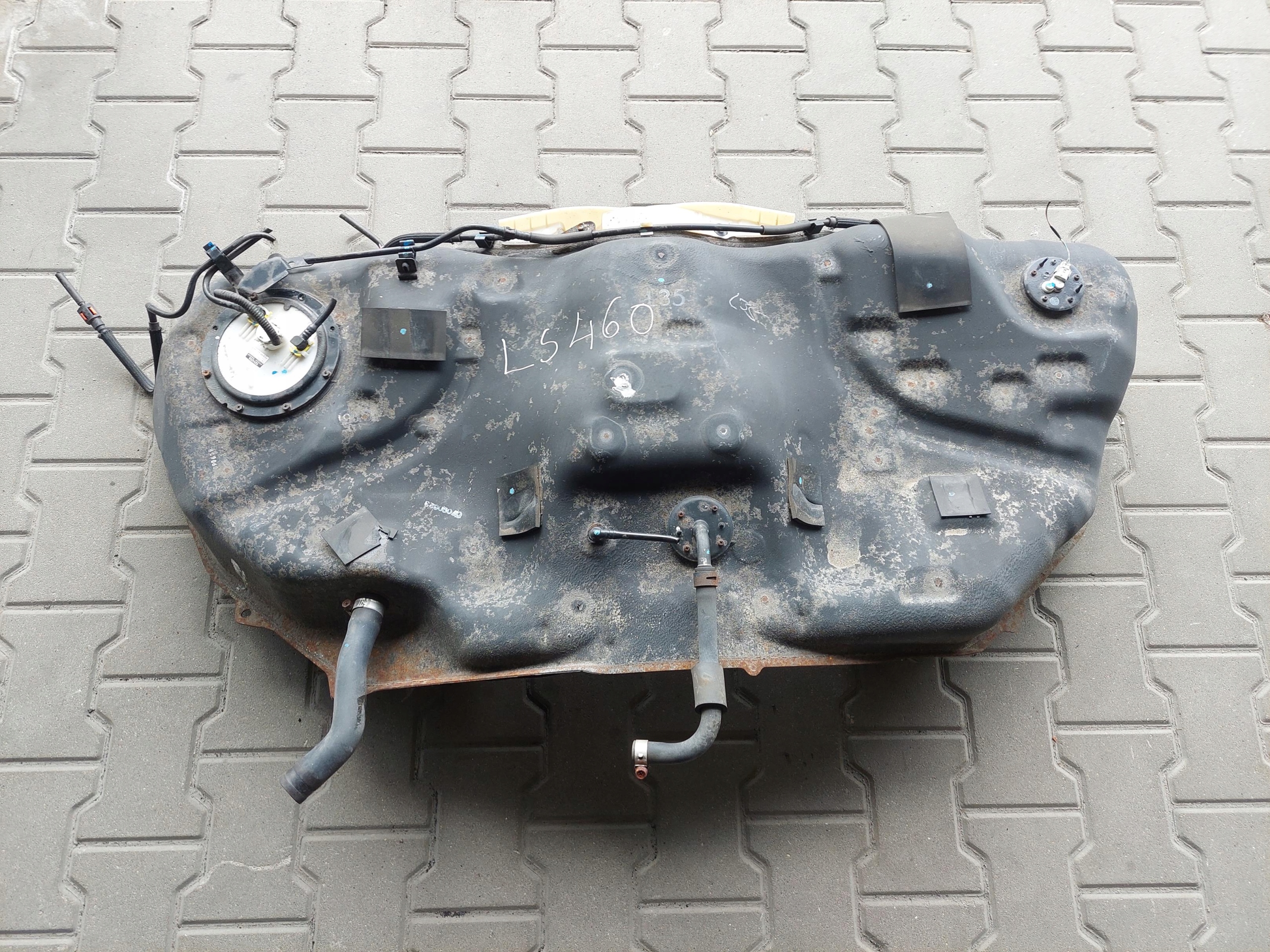 spremnik goriva rezervoar rezervoar pumpa LEXUS LS 460 IV 4.6 V8