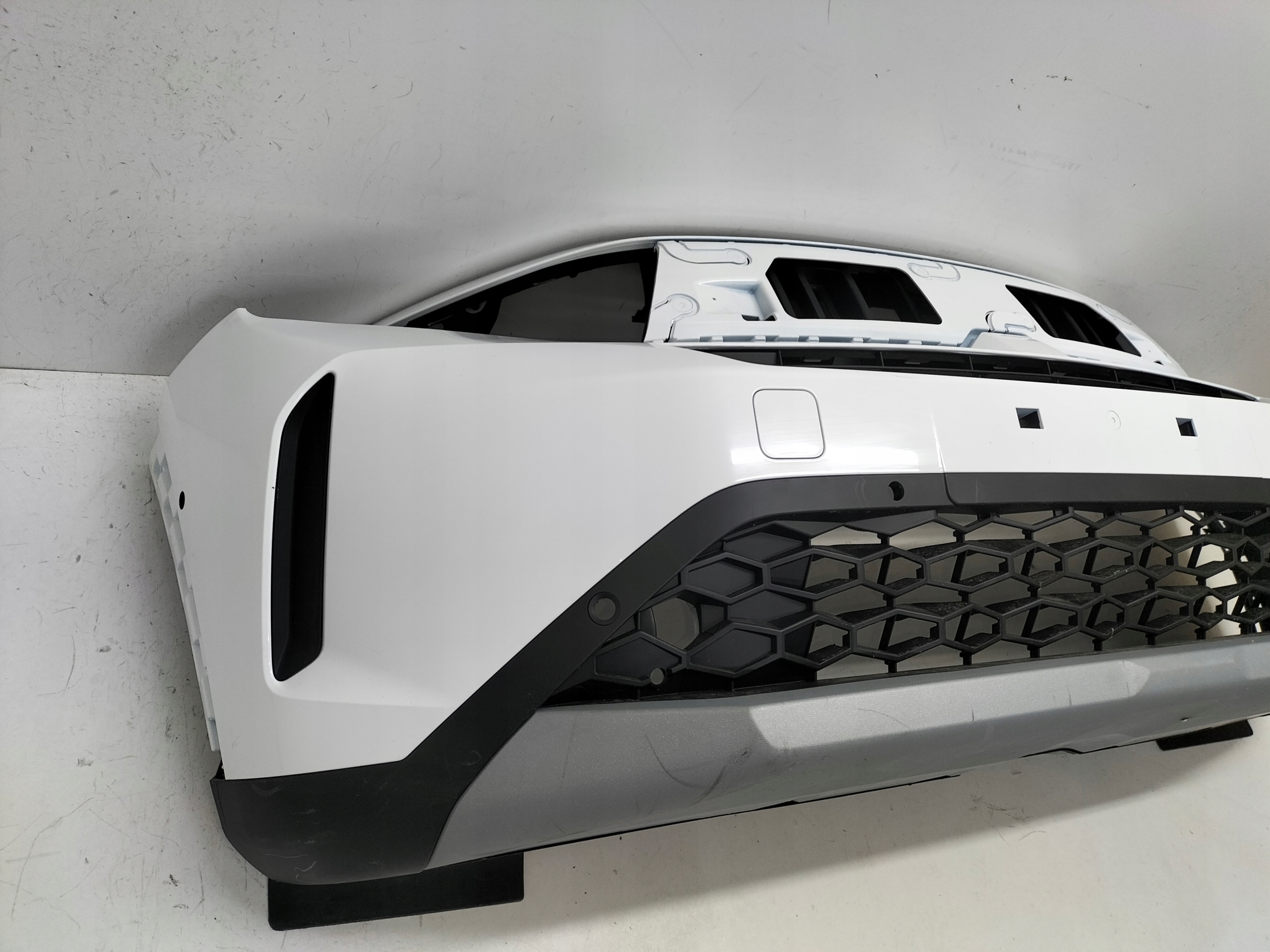 front bumper front OPEL FRONTERA C 24