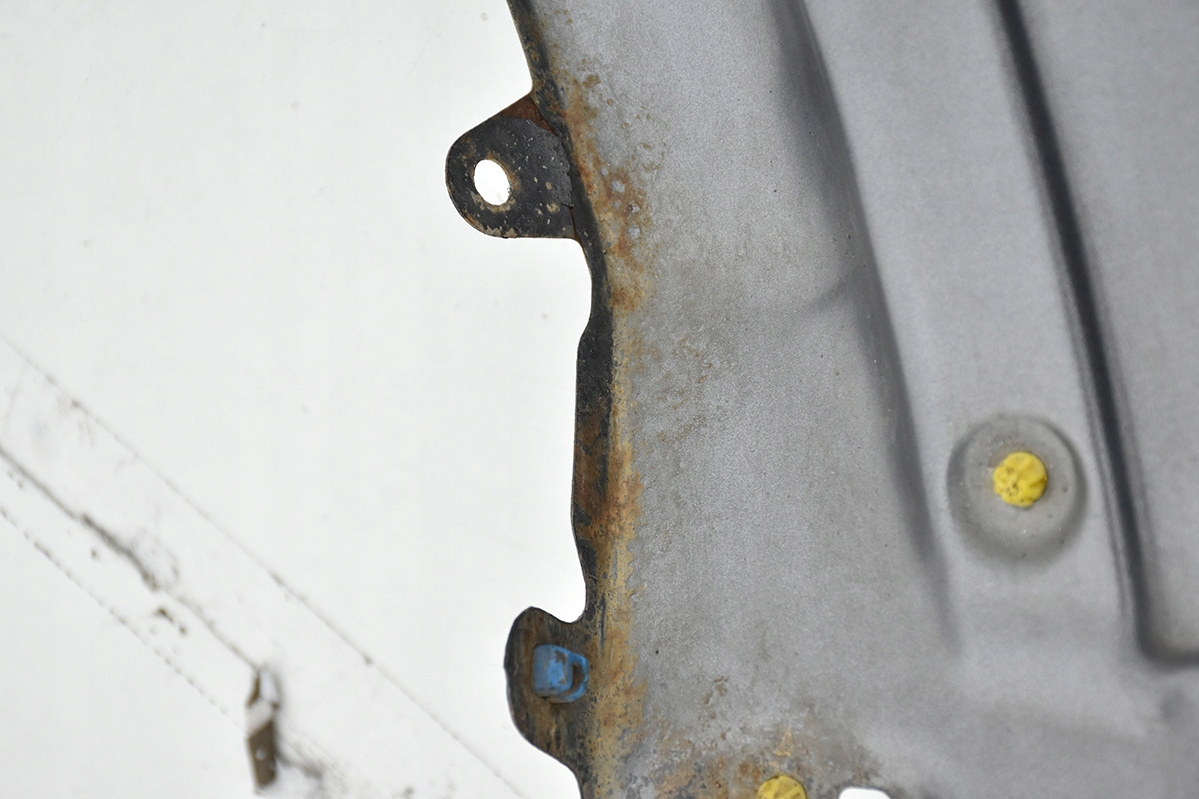 fender front right LAND ROVER DISCOVERY III