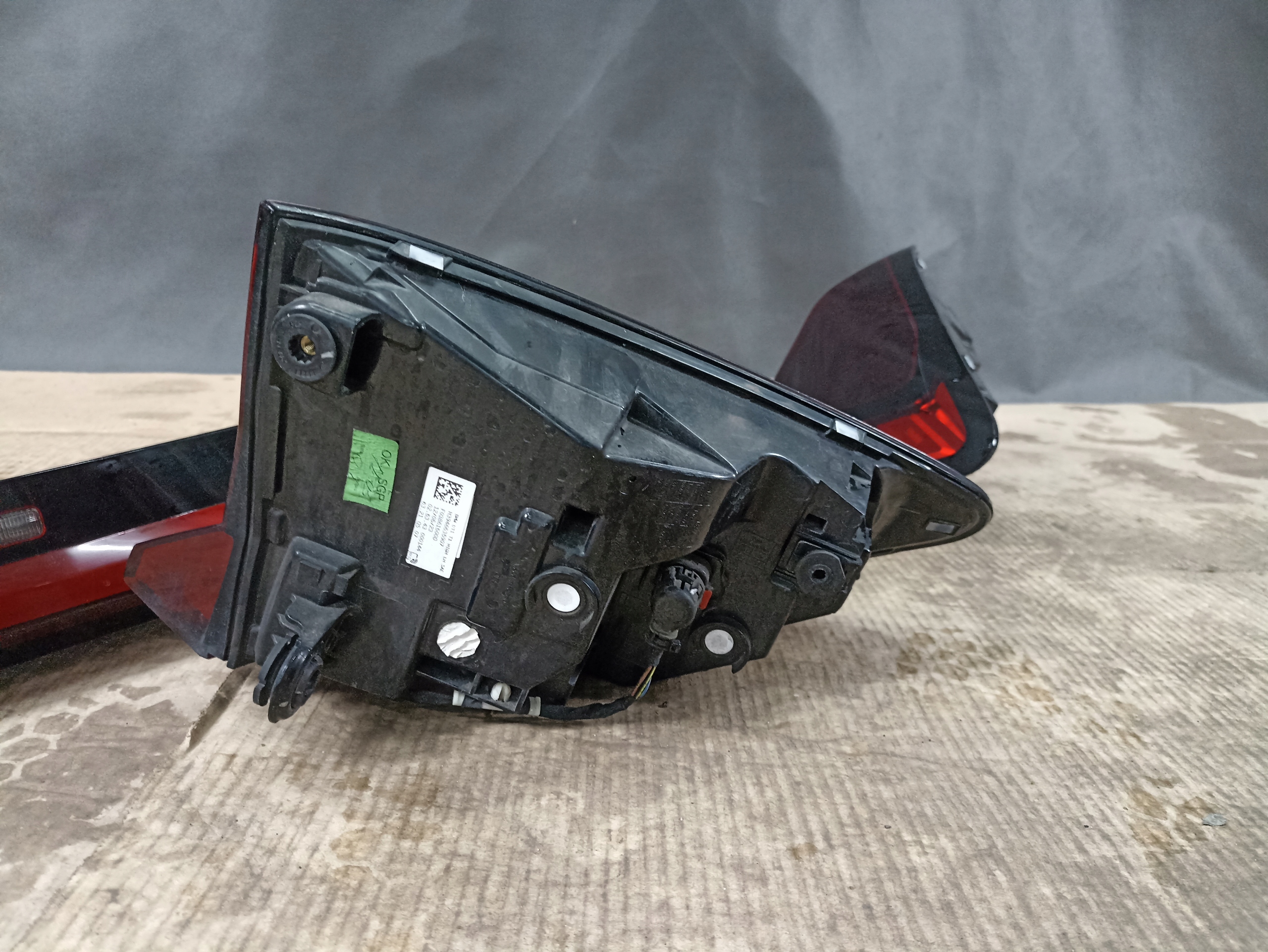 фонари задние комплект BMW X1 U11 америка 9465359 9465360 9465363 9465364