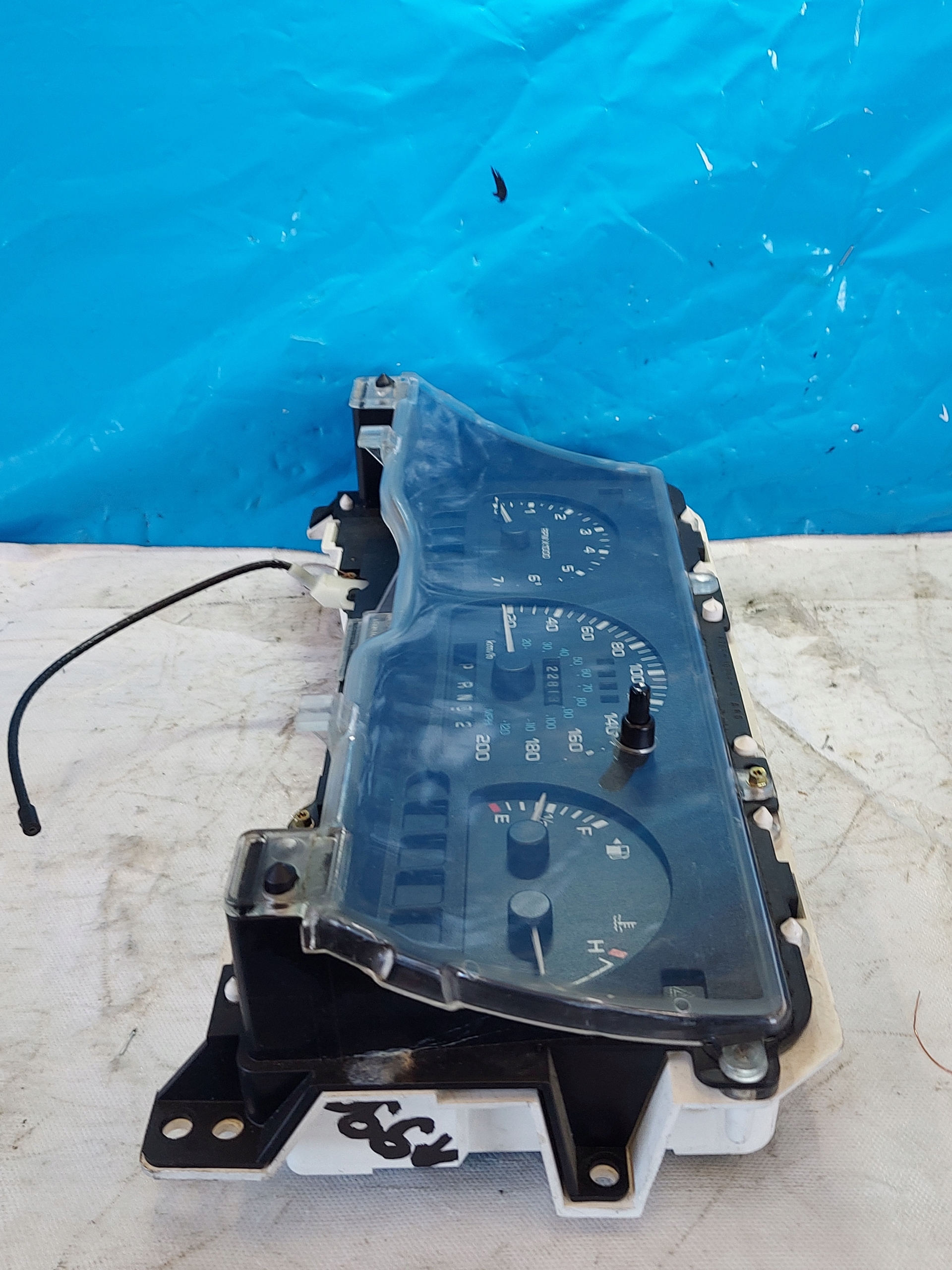 dials clock FORD WINDASTAR 3.0 V6 F78F10849DD