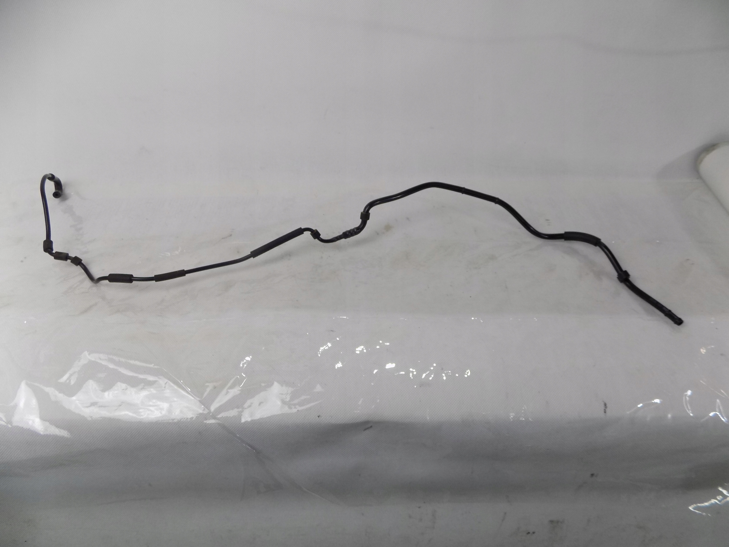 W205 C43 3.0 V6 PRZEWÓD PODCISNIENIA A2761400264