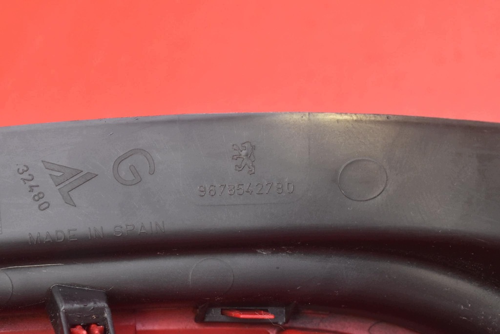 light left rear part rear 9678542780 PEUGEOT 301 12-17