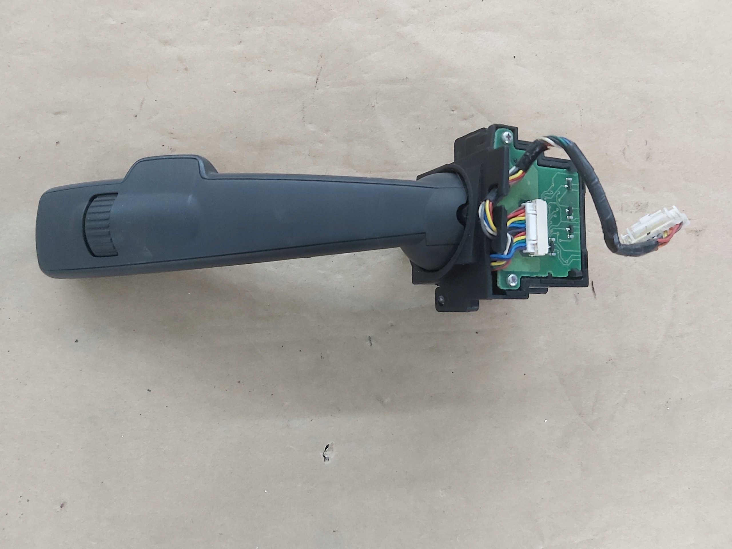 MANETKA DEVIO TERGICRISTALLO TERGI 31264168 VOLVO S60 II V40 II