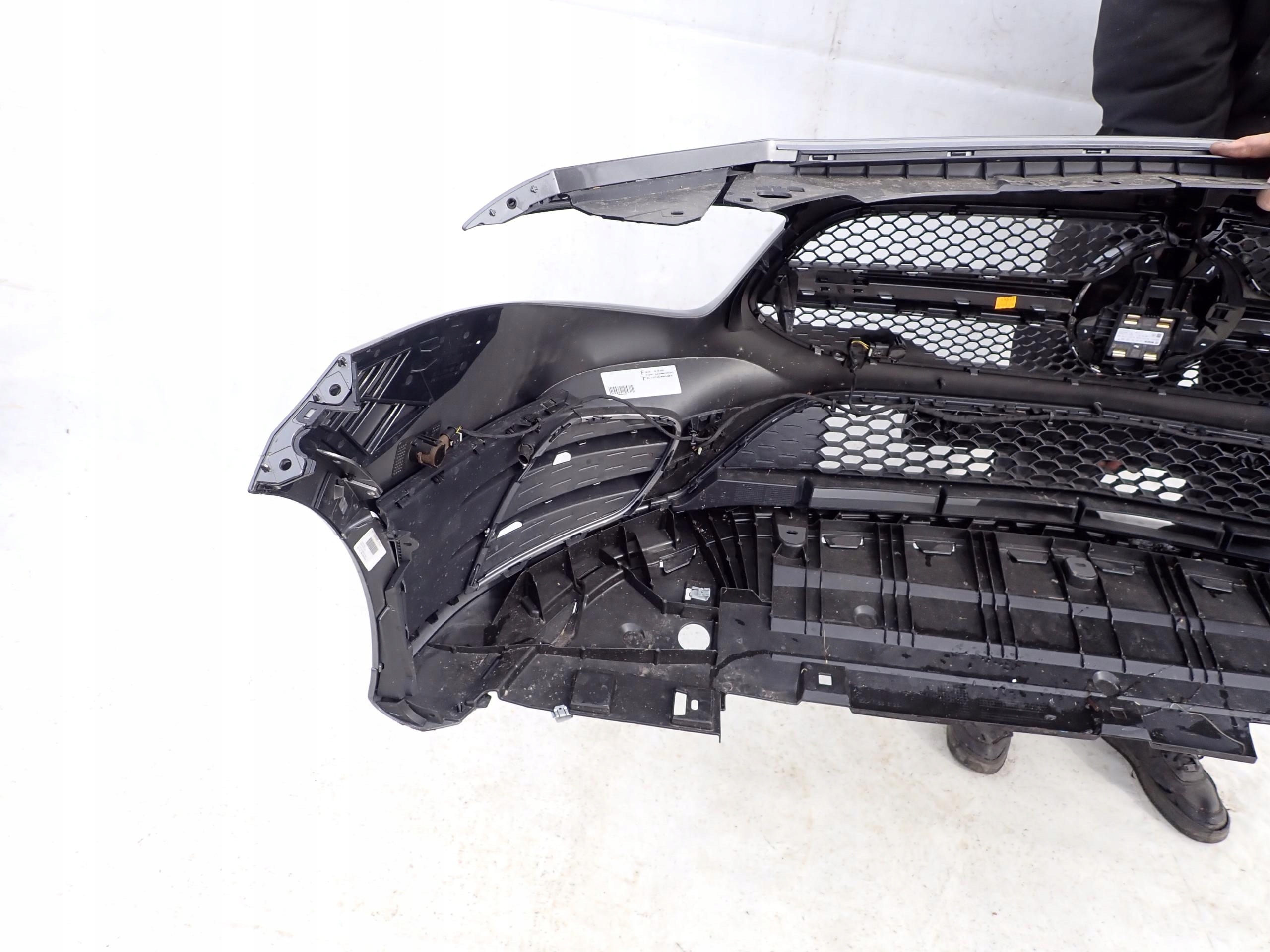 MERCEDES A-KLASA W177 AMG A35 bumper front PDC