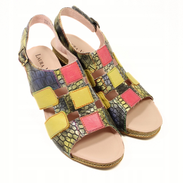 Pohodlné kožené sandály Laura Vita lilio 02 r38