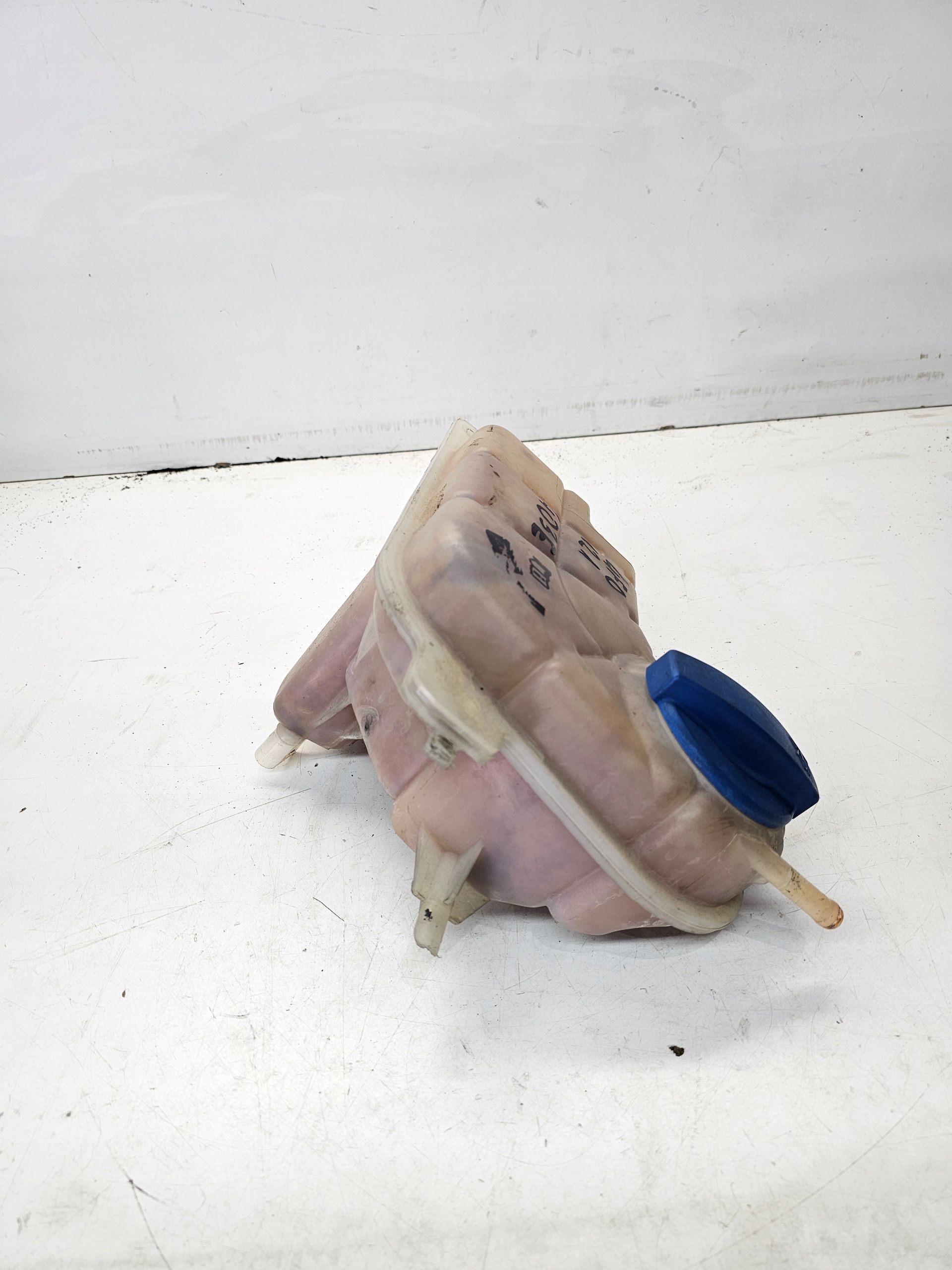 Scheibenwaschbehälter AUDI A6 C6 4F0121403E