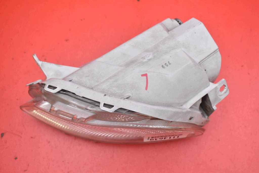 fog light left front front LEXUS LS 4 IV LS600H 06-09