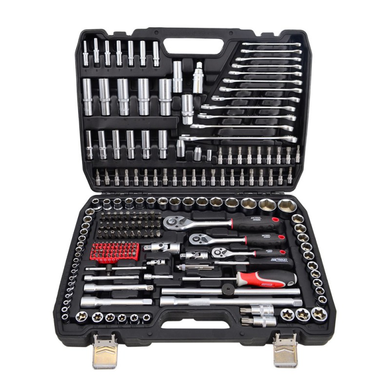 Набор гаечных ключей с ТРЕЩОТКОЙ1 / 4 