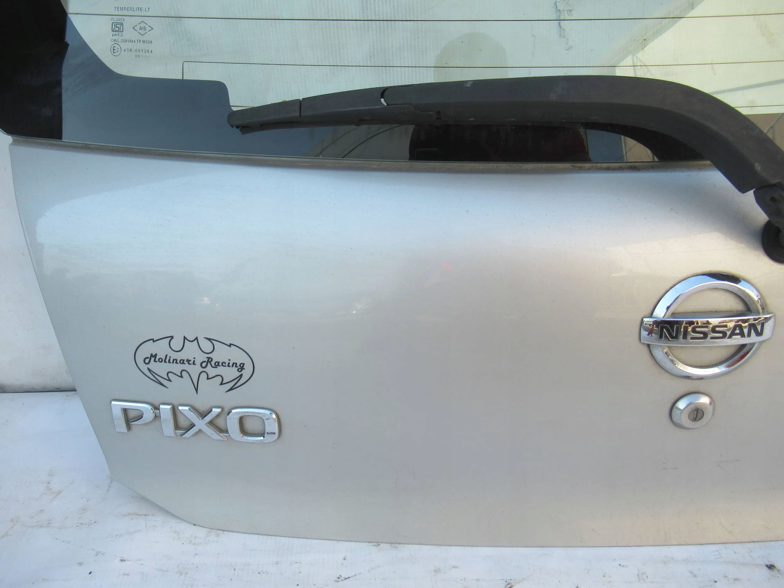 boot door rear NISSAN PIXO
