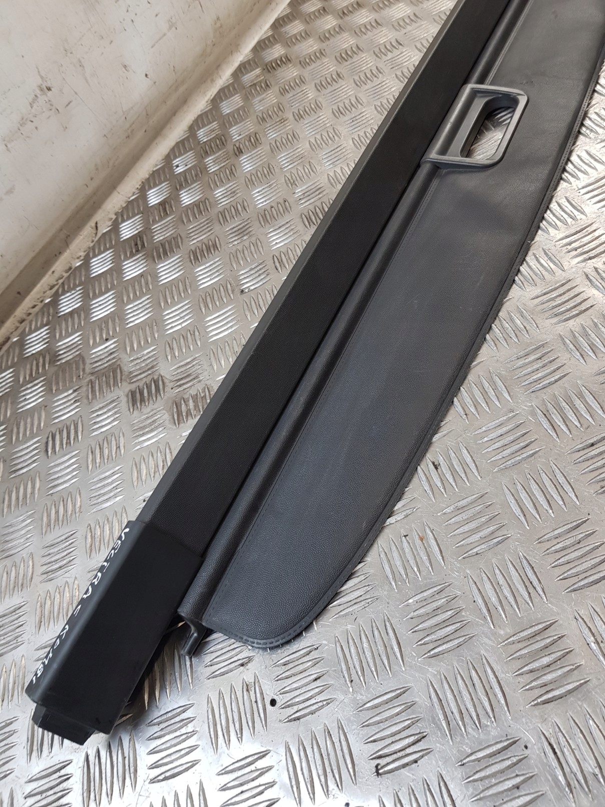 blinds boot 24469259 OPEL VECTRA C KOMBI 06R