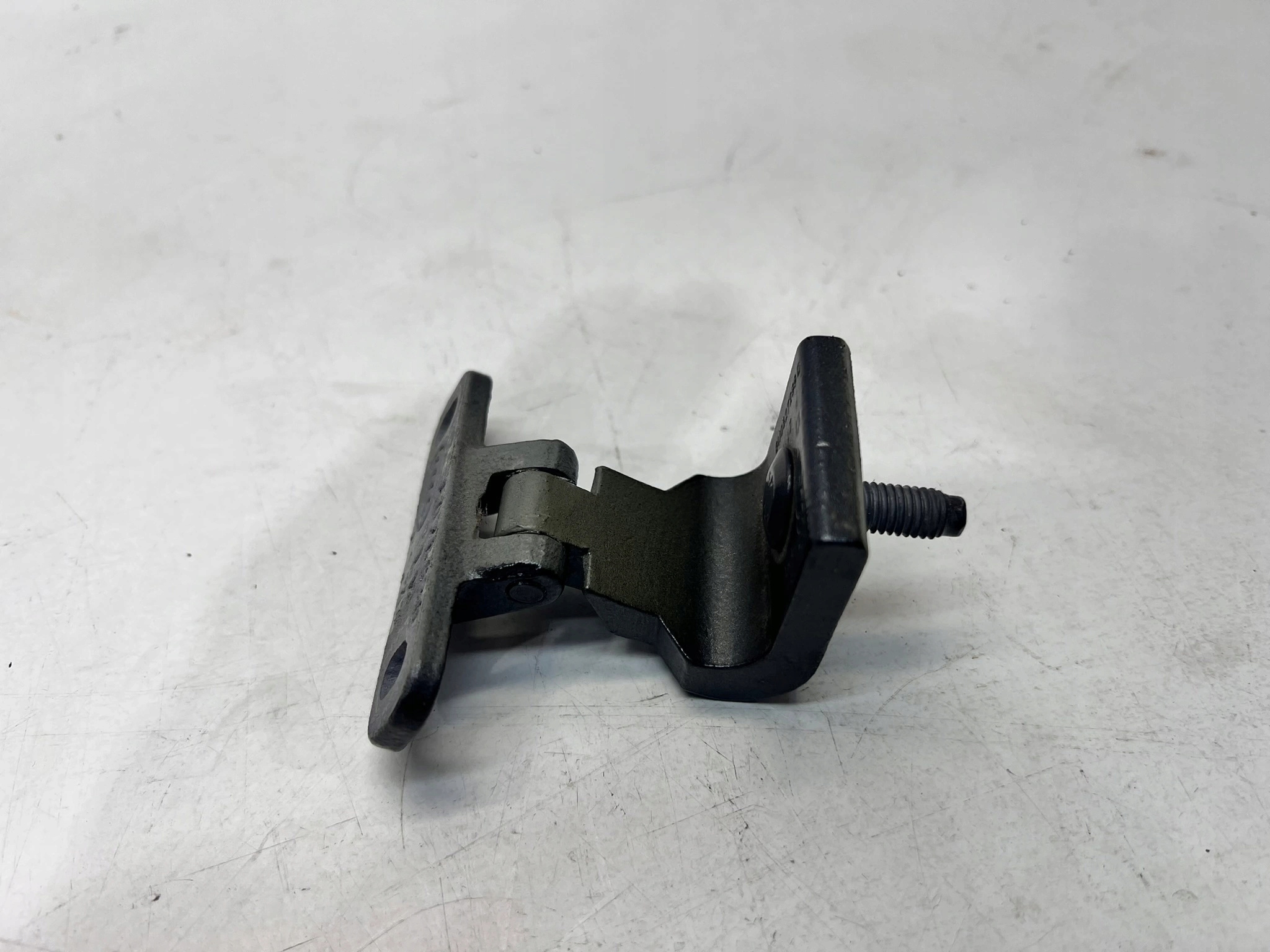 hinge bonnet rear part left AUDI Q3 8U 8U0827299D