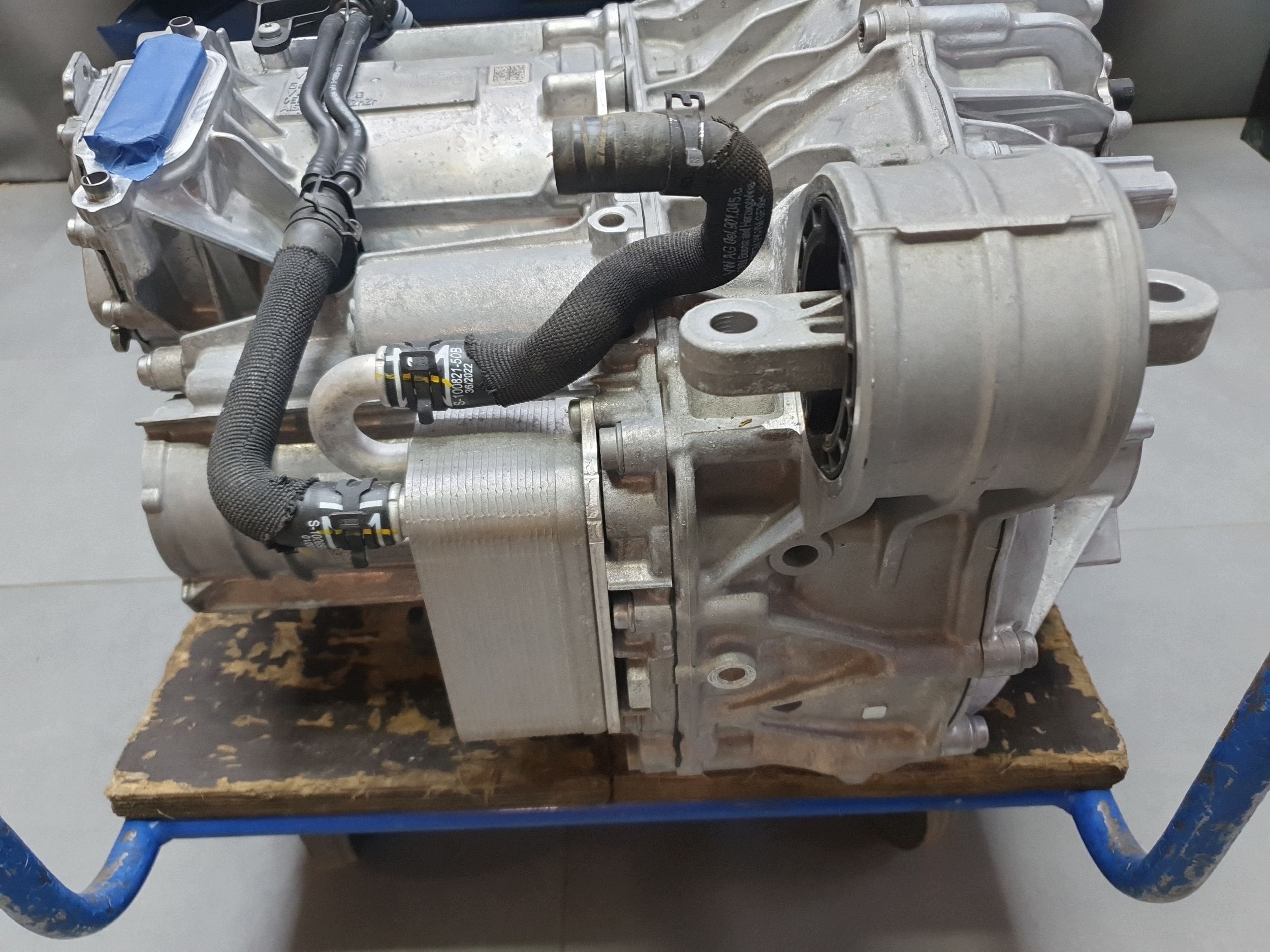 Audi SQ6 e-tron engine electrical naped front 0EN901091B