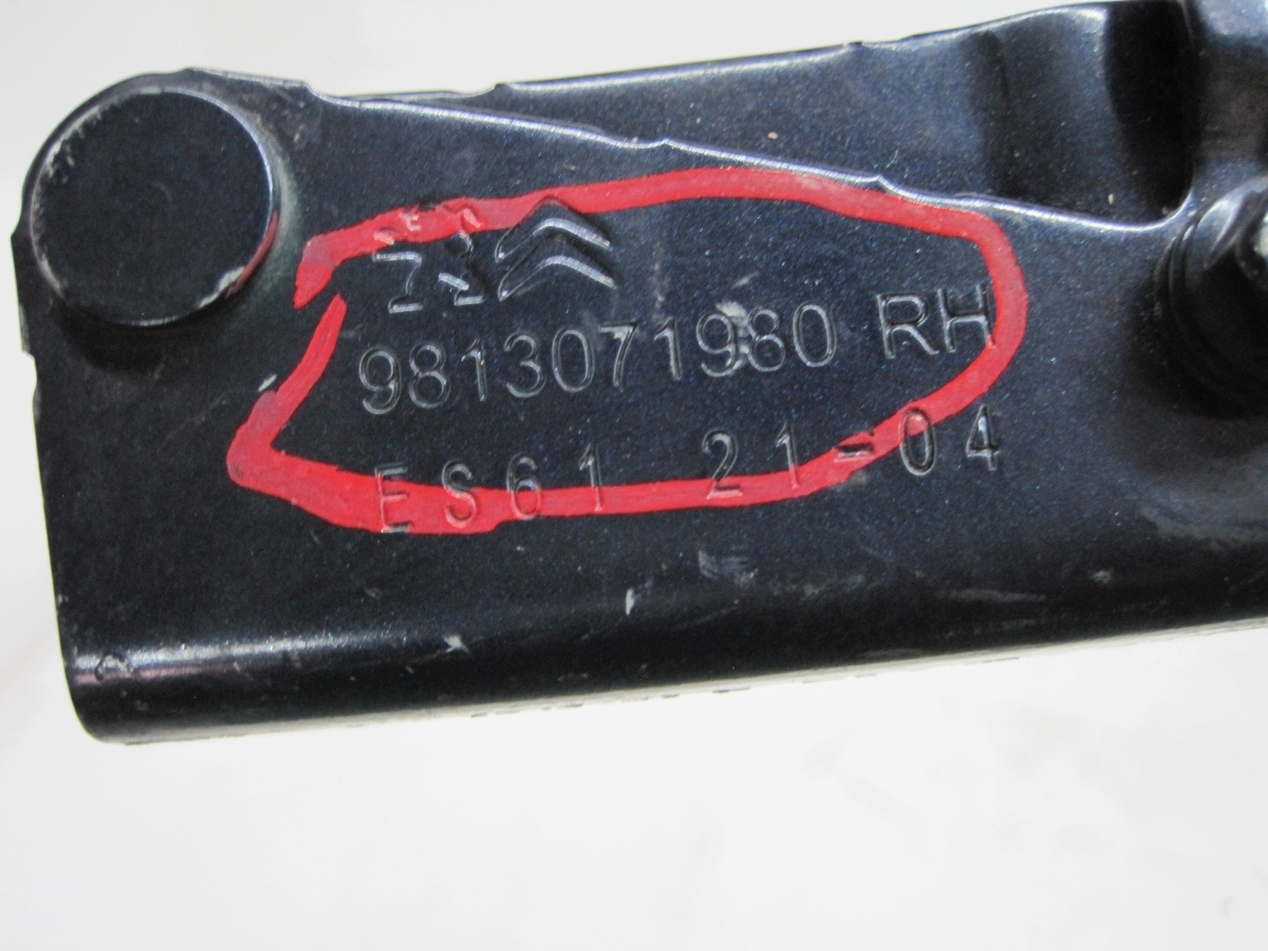 hinge bonnets CITROEN DS9 9813071980 PIROTECHNICZNY