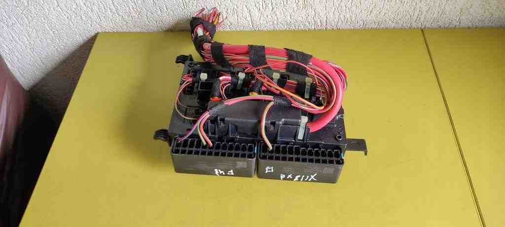 блок предохранителей BMW X1 (F48) 61149360501 2.0л Дизель 2017