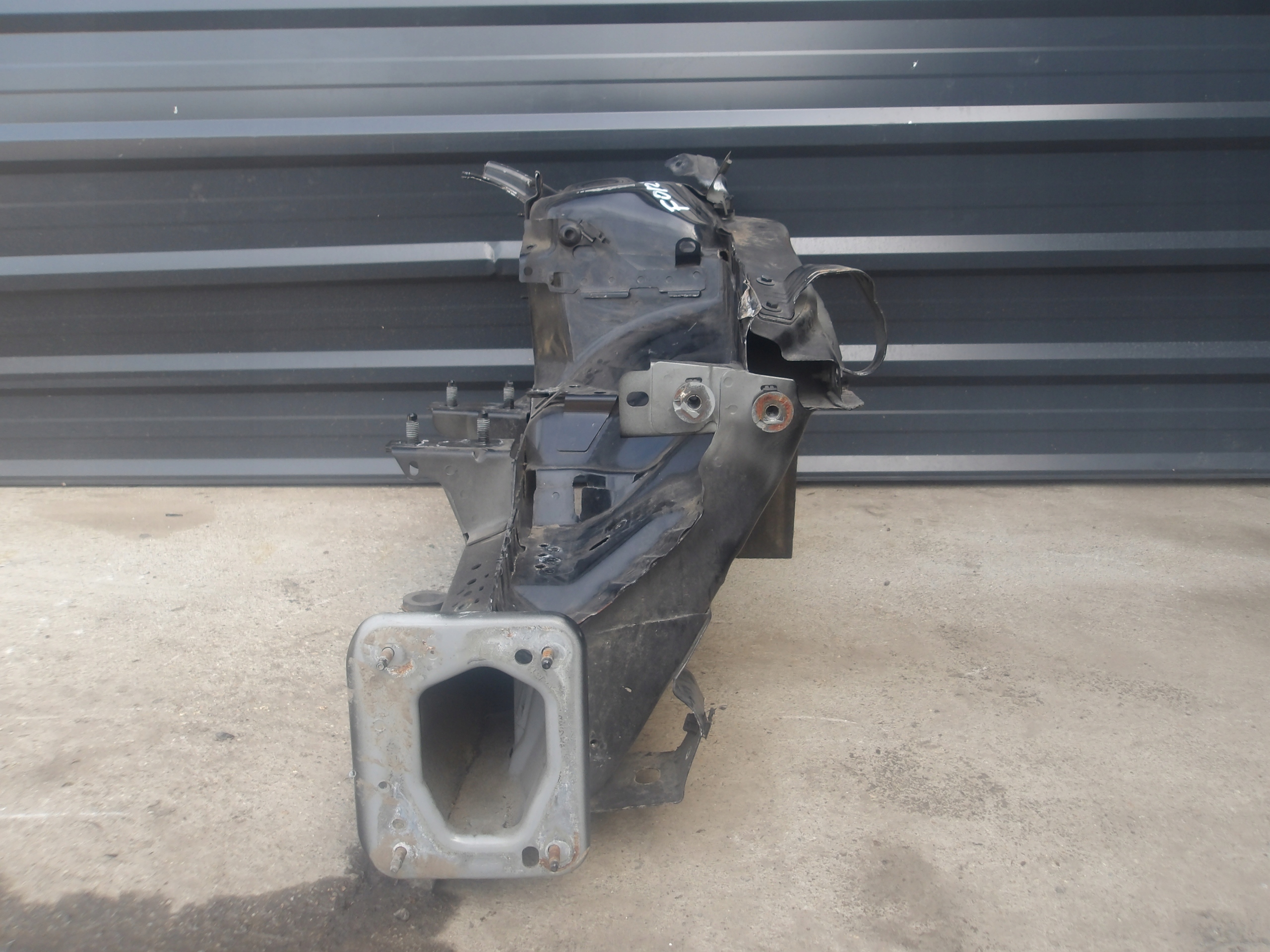 FORD MONDEO MK5 15-19 čtvrtka levá uložení FARTUCH předek