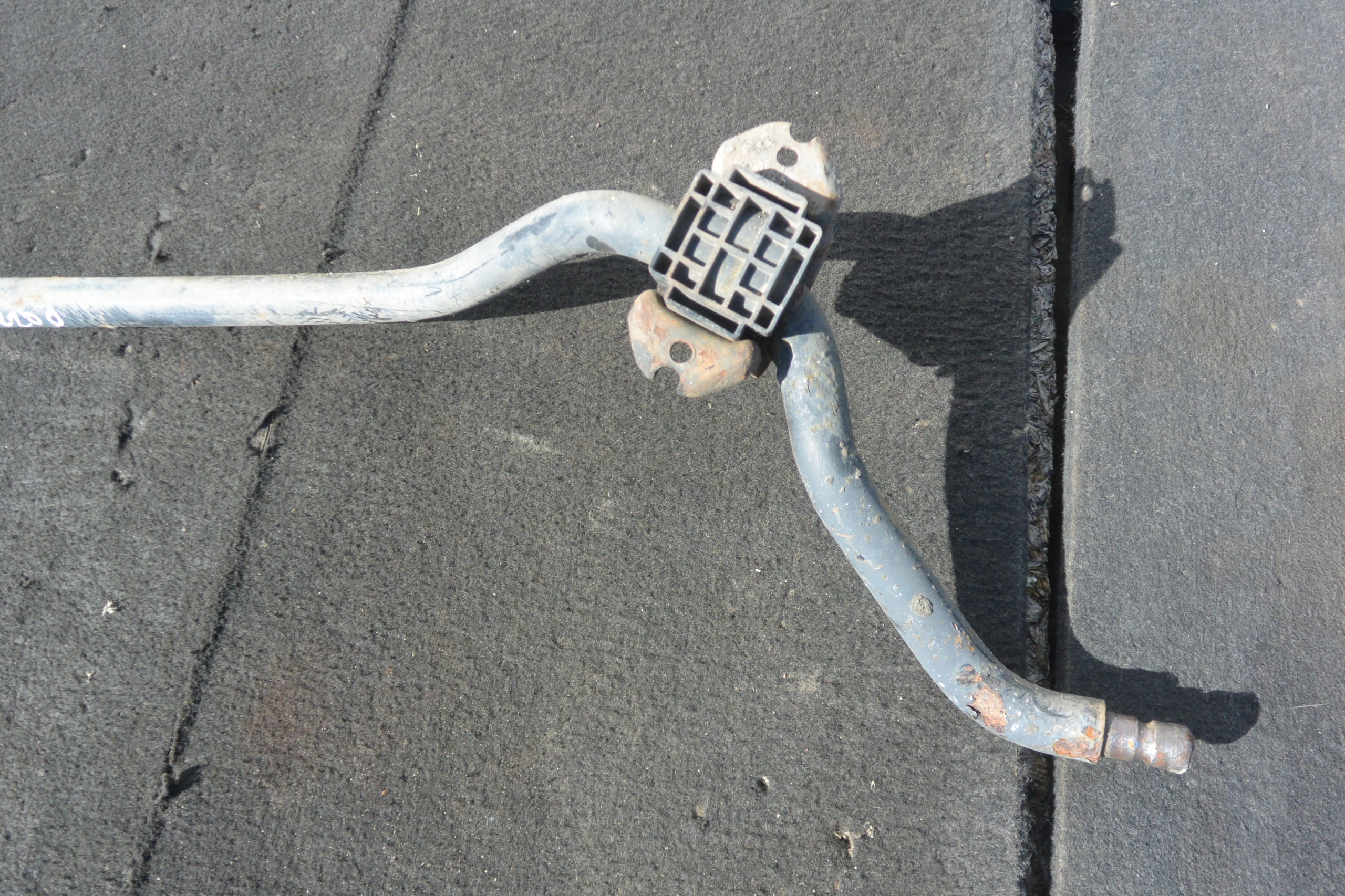 stabilizer rod front MERCEDES E-KLASA W210