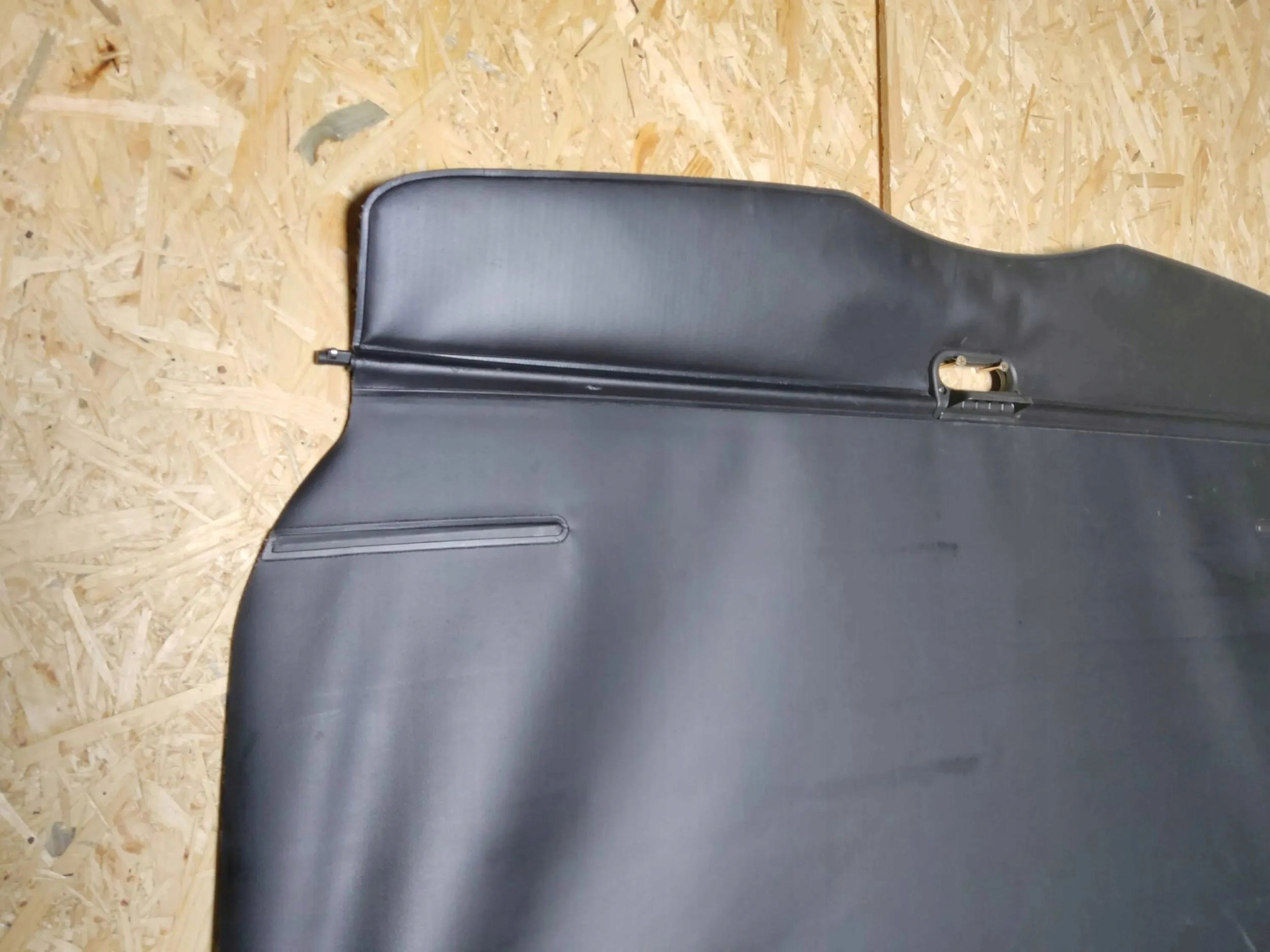 ролета багажника BMW OE 9119891