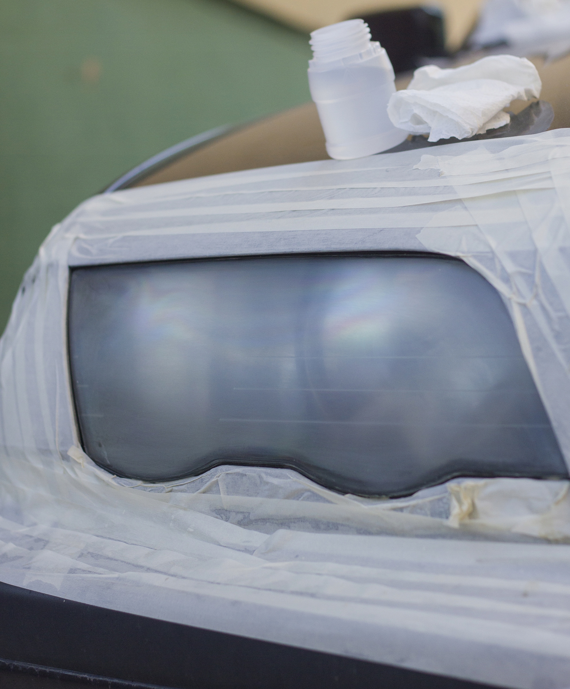 ZESTAW SPRAY LAKIER BEZBARWNY DO RENOWACJI LAMP REFLEKTORÓW 2k Opakowanie Spray