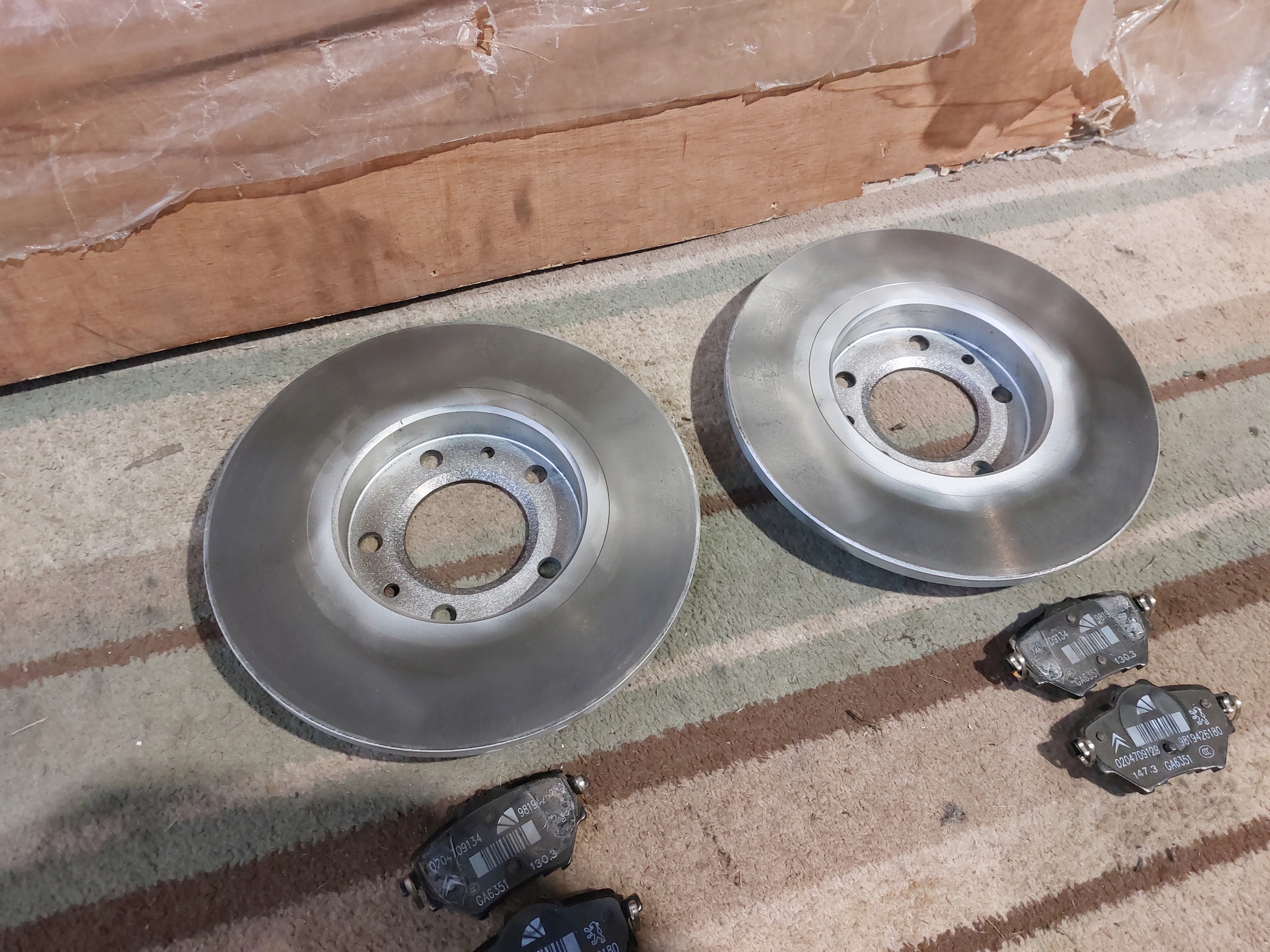 discs plates rear part OPEL COMBO E 23r new 9675276180 9819426180
