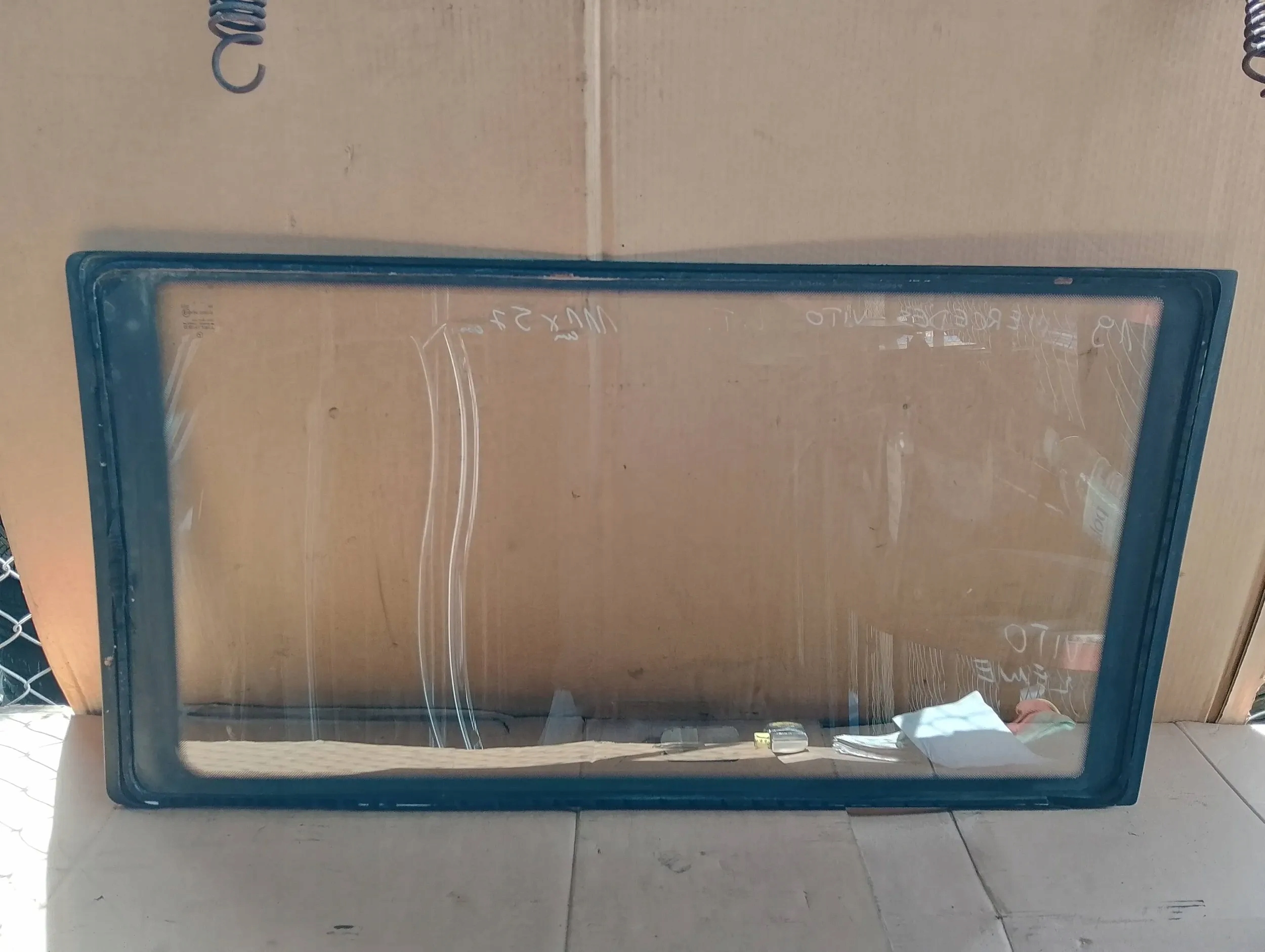 window bodywork left rear part Mercedes Vito wymiary windows ok 111cm x 57cm