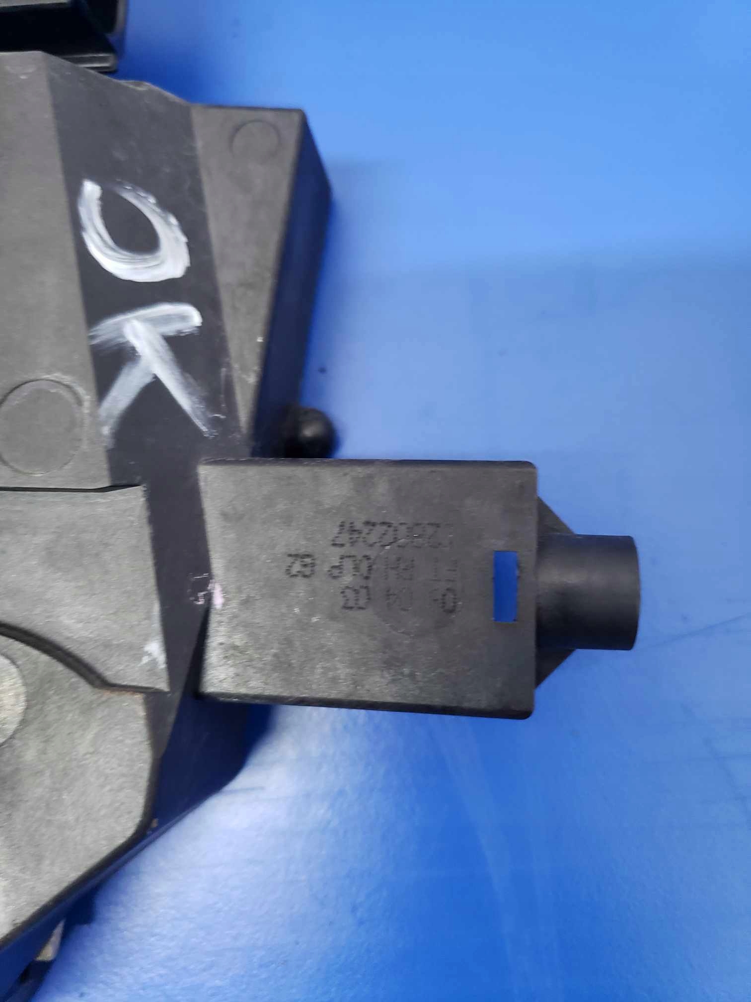 lock door right front SAAB 9-3 II 93 oe 02-11r. 12803477