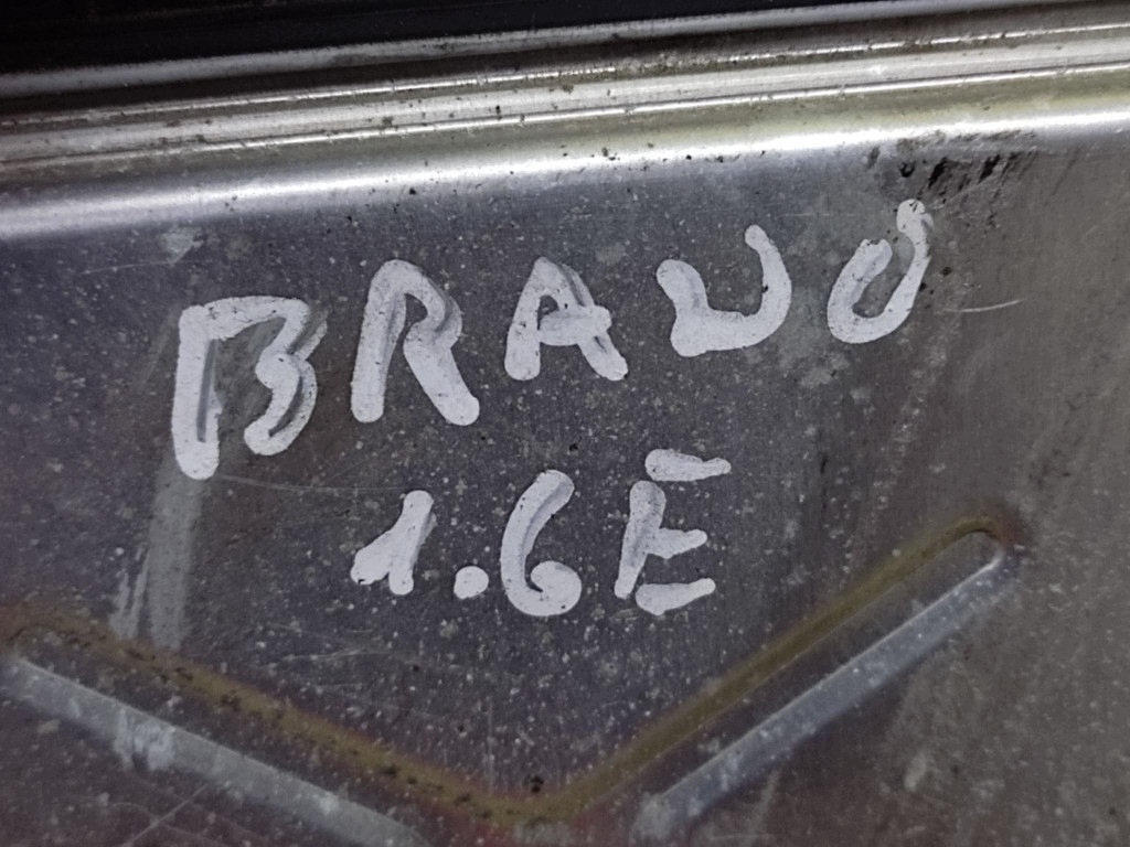 FIAT BRAVO e 1.6 Centralina Motore 46761565