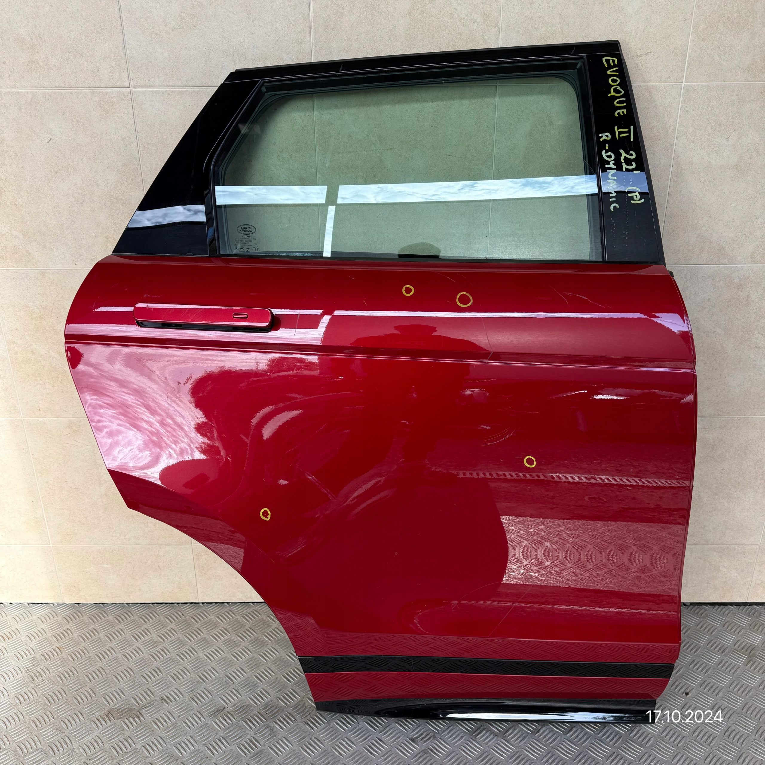 door complete rear. right RANGE ROVER EVOQUE II R-DYNAMIC 2022 ROK