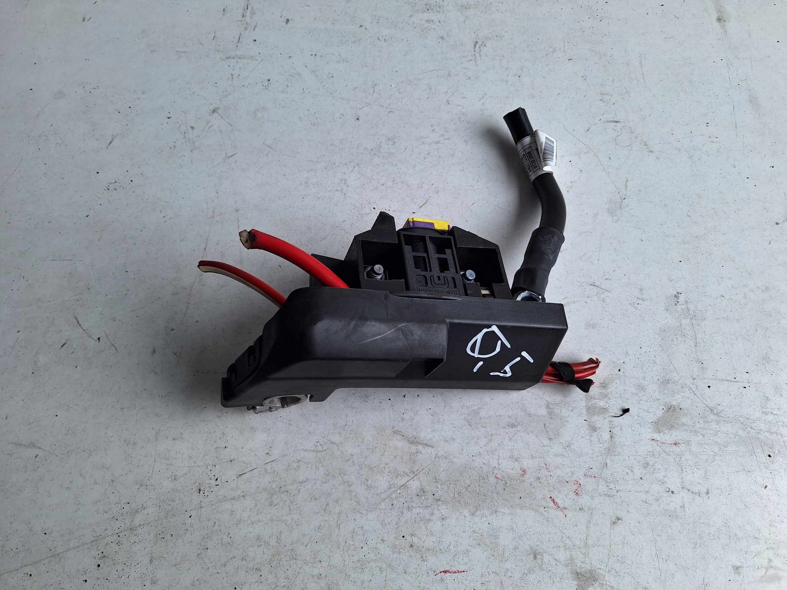 AUDI Q5r 08-12 КЛЕМА ПЛЮСОВАЯ ПИРОПАТРОН