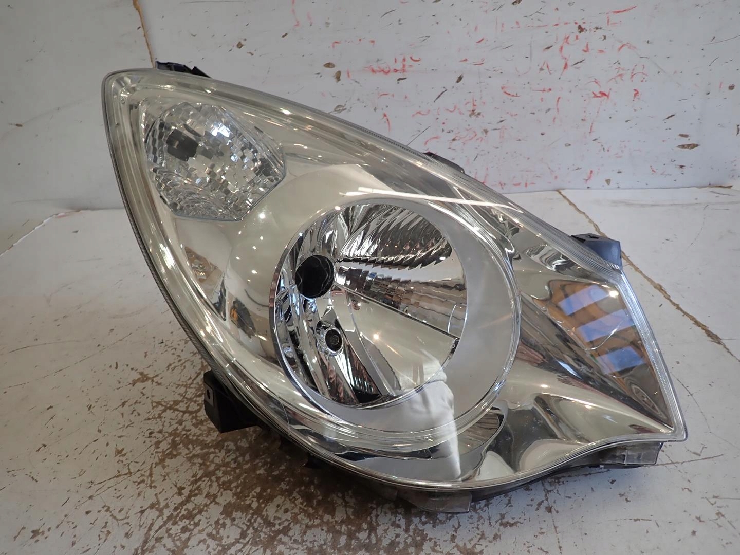 light front front right OPEL AGILA B II 2008