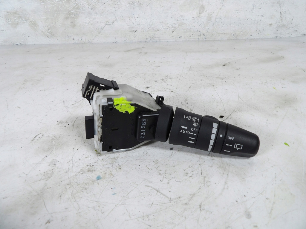 NISSAN X-TRAIL T31 wiper control