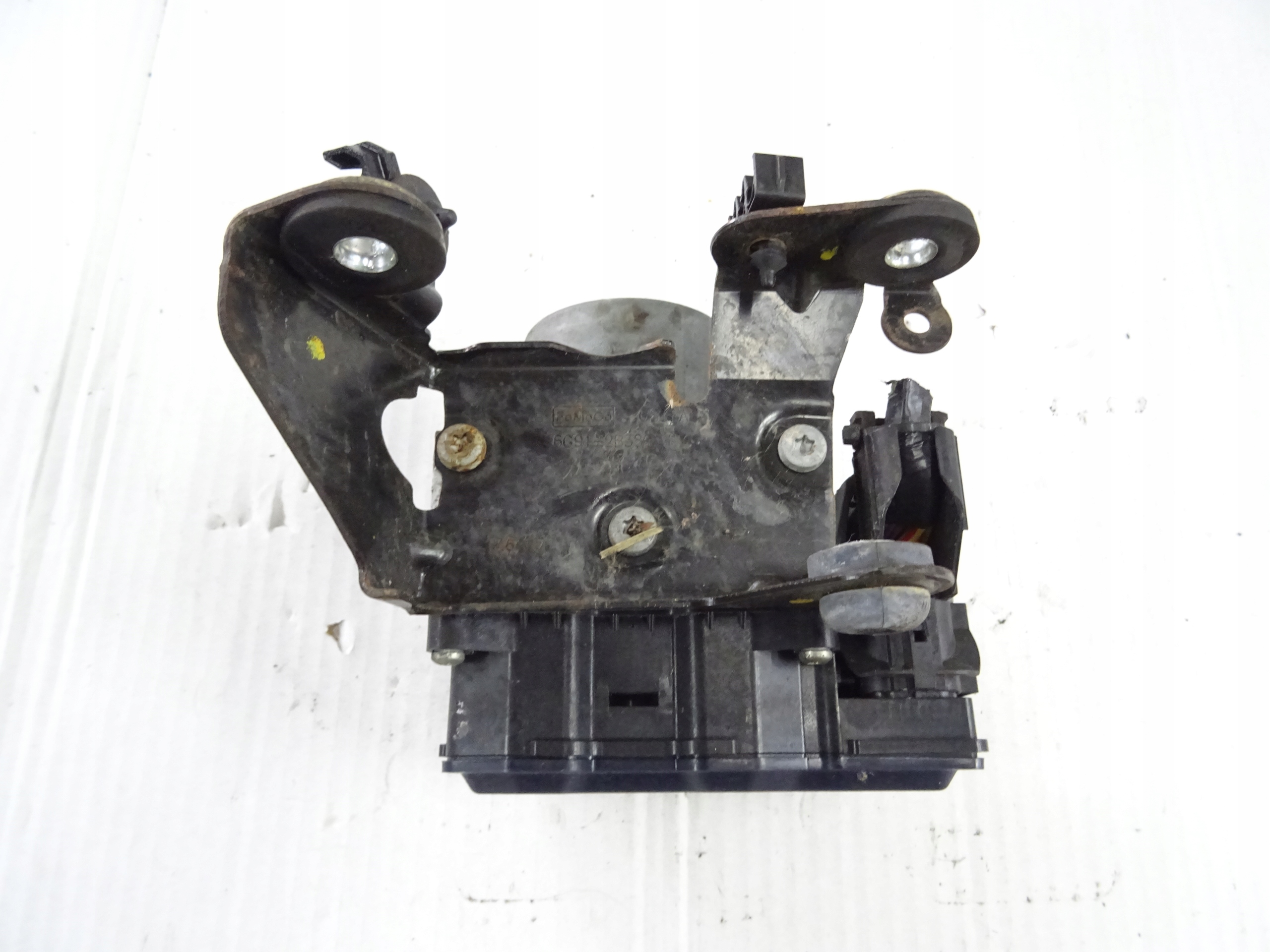 8G91-2C405-FA - FORD S-MAX MK1 2.5 T НАСОС ABS