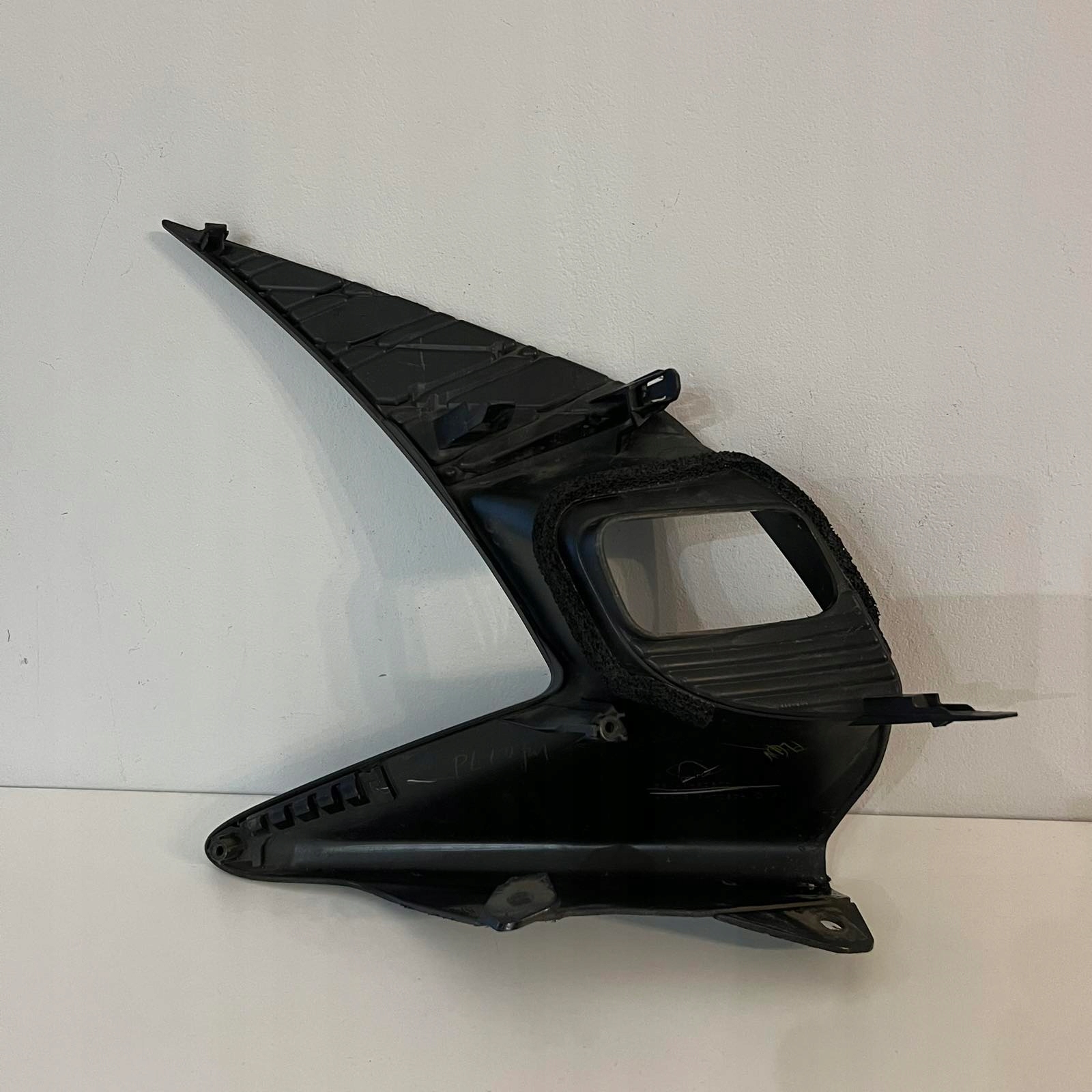 LEXUS GS IV 2015-2018 grid of a bumper right front 53141-30370