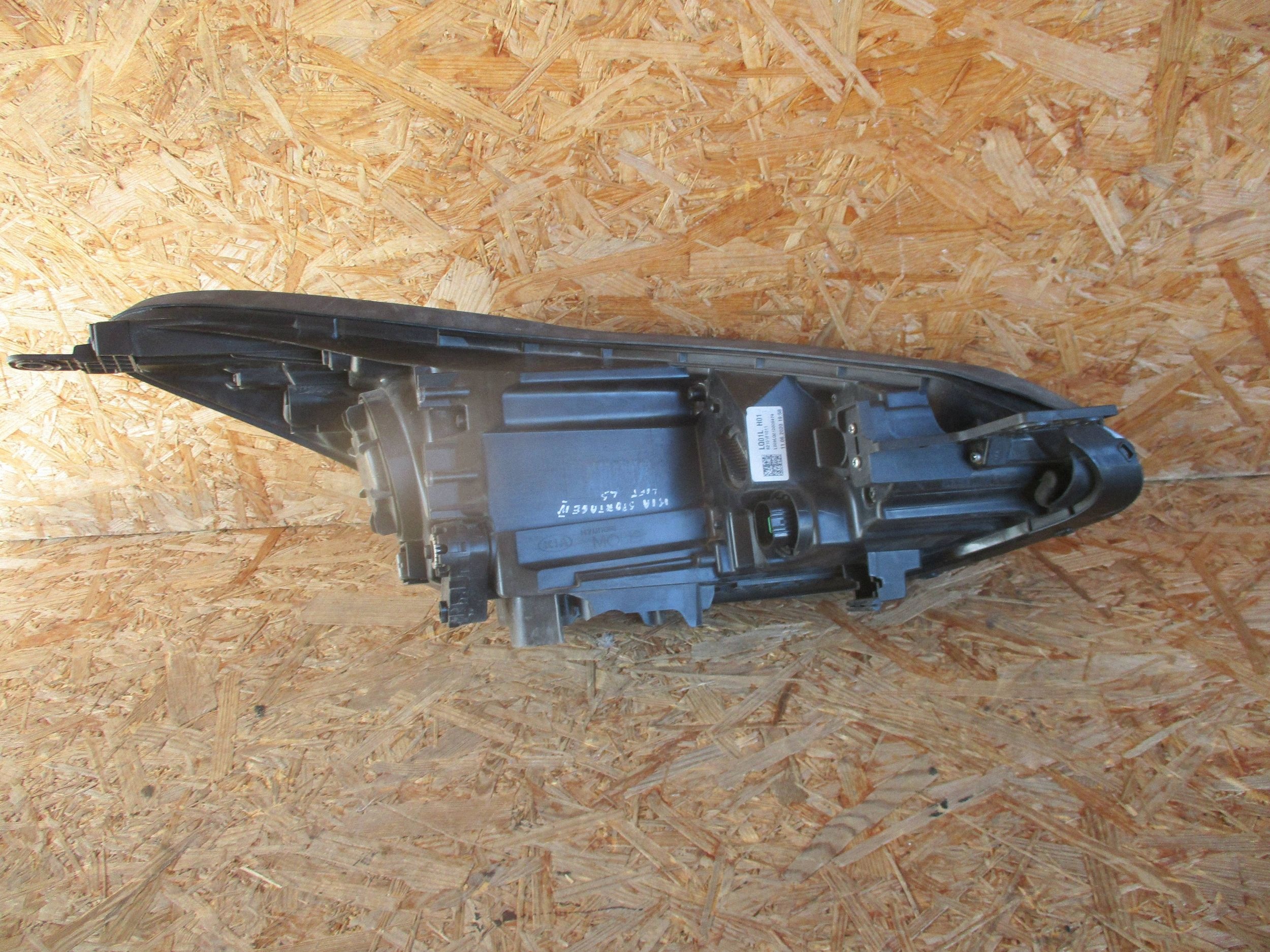 light front front left KIA SPORTAGE IV LIFT