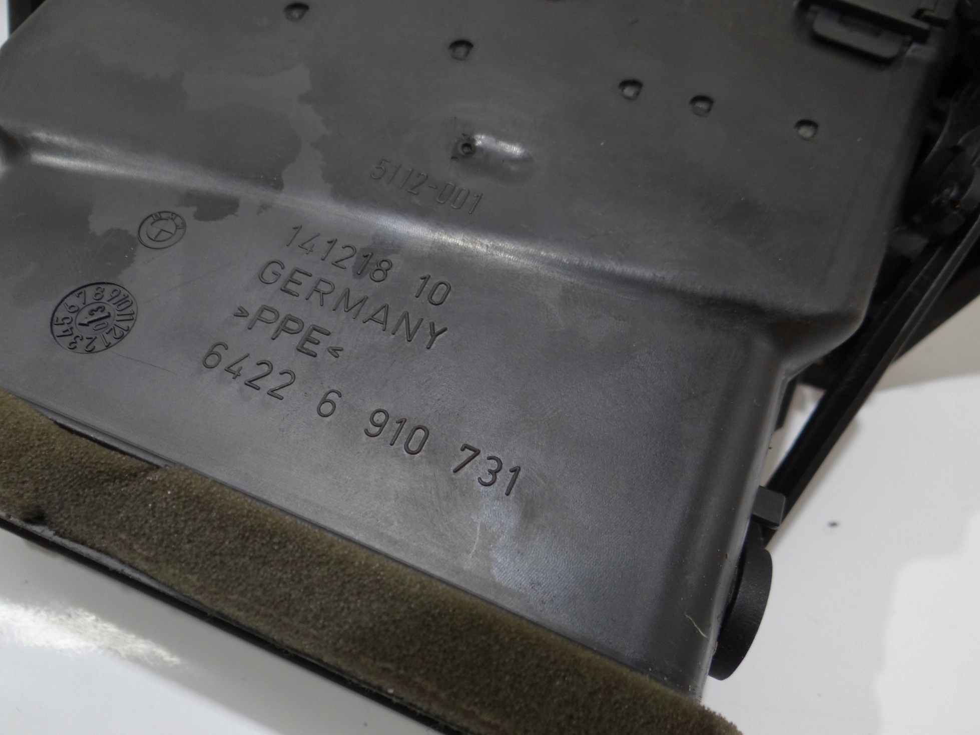 rešetka rešetka ventilacije klimatizacije BMW E60 E61 EU 6910731 (4273461)