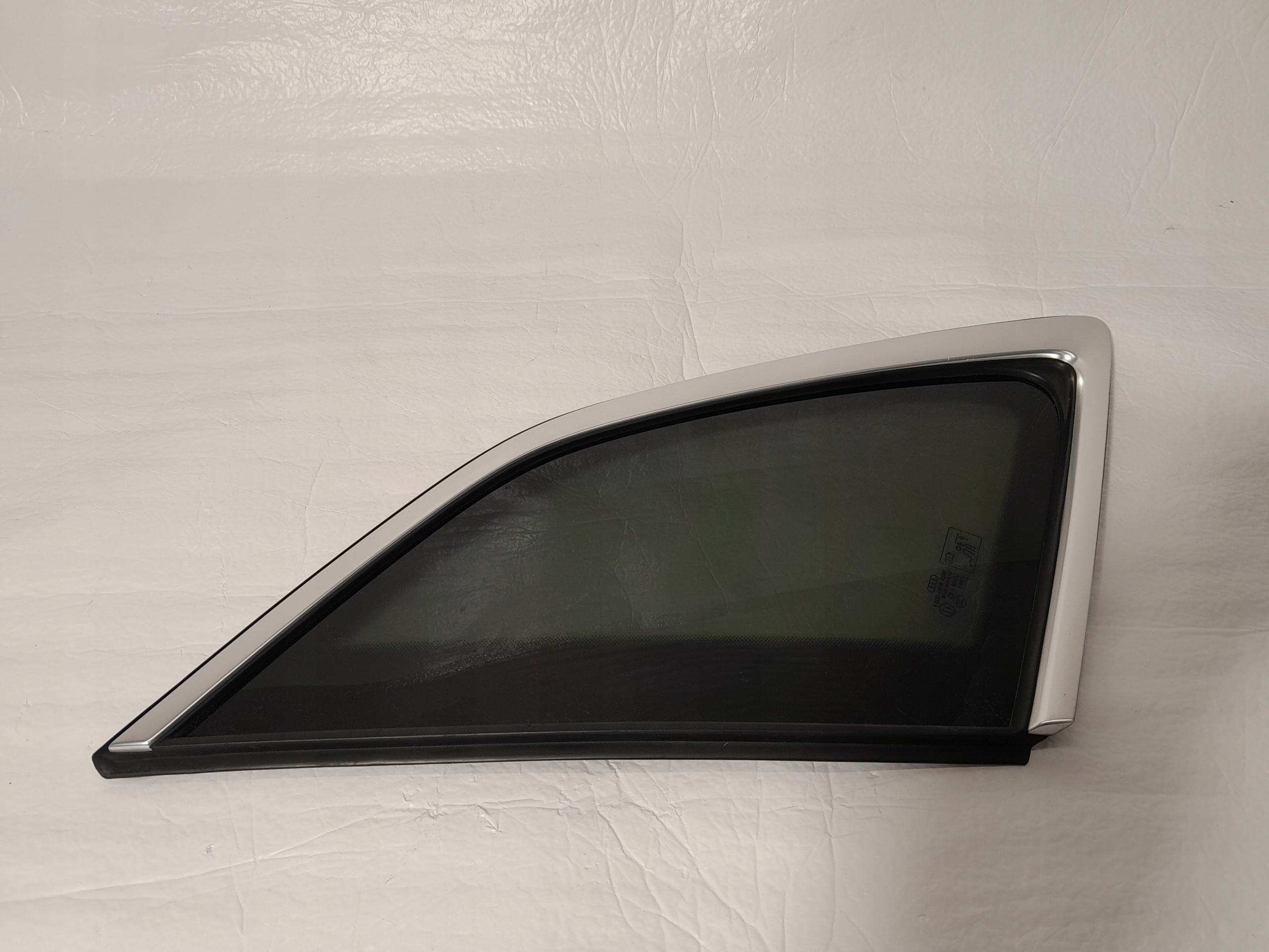 AUDI Q5 II 80A window bodywork left rear part 19R 80A845297