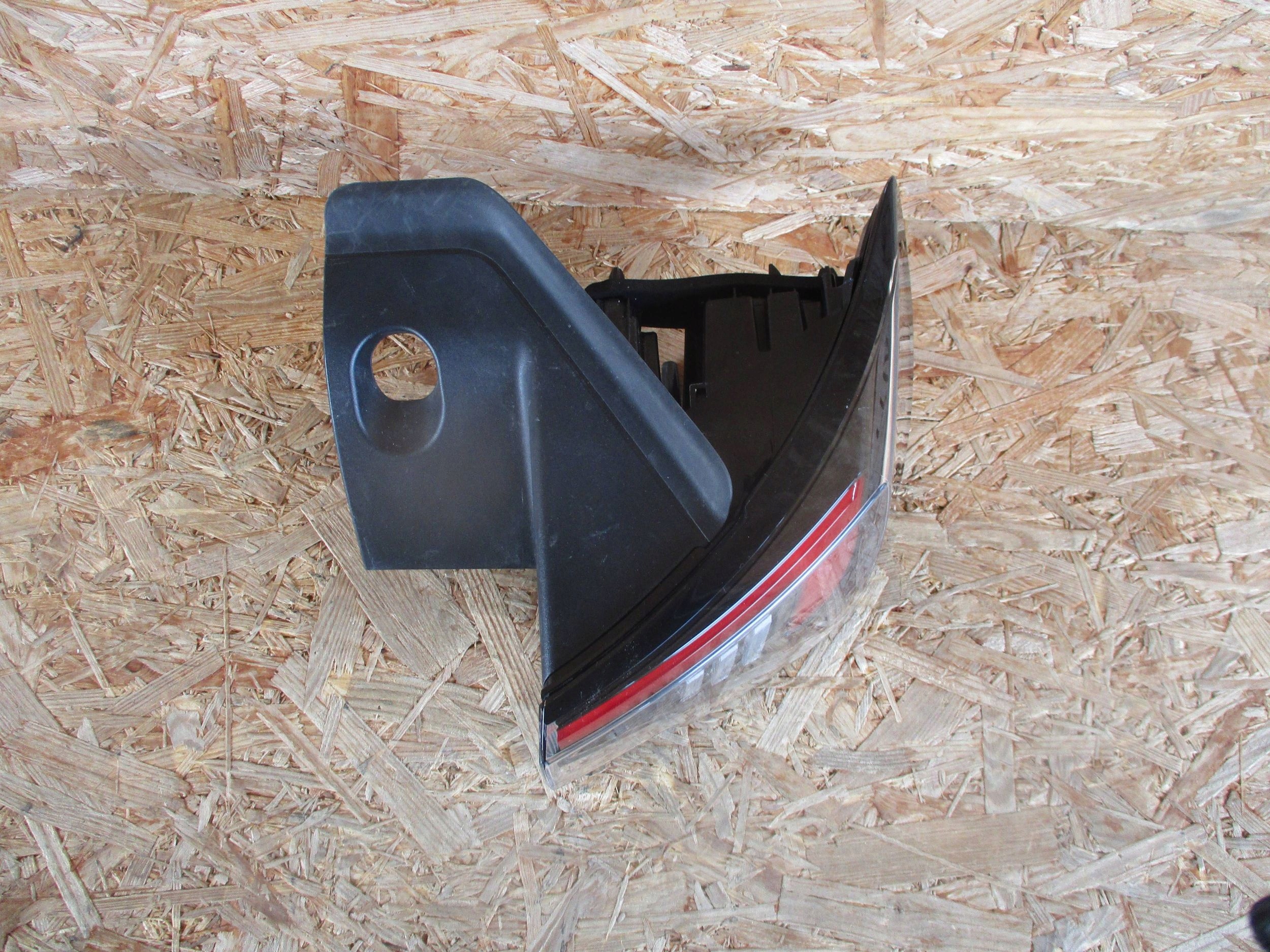 light rear part rear right OPEL MOKKA B II