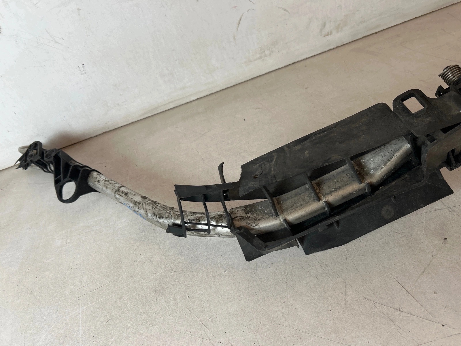 support panel for radiators pillar of a bumper front Mercedes W176 W246 W117